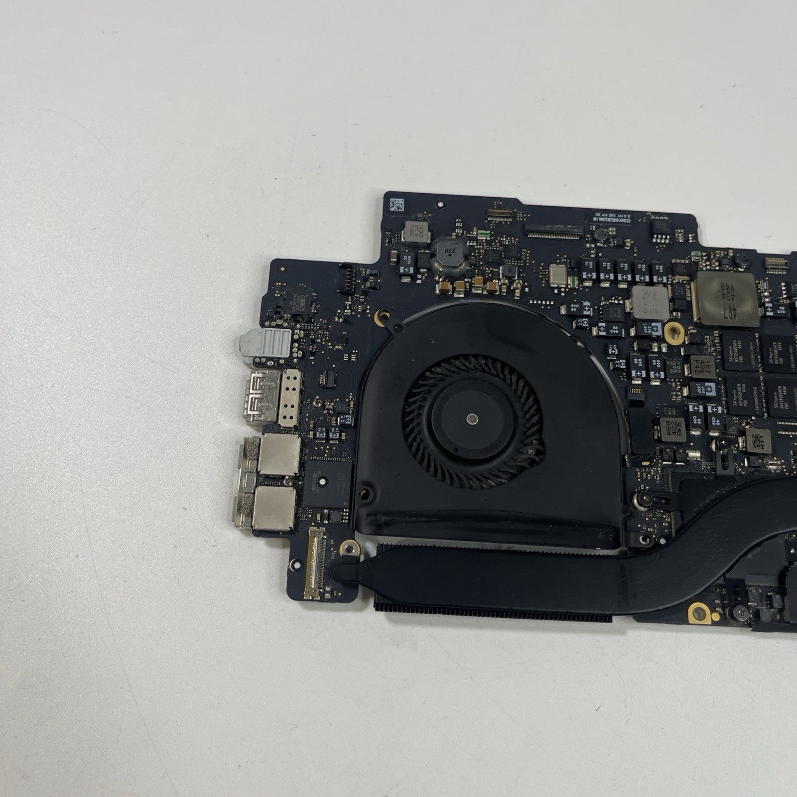 MacBook Pro A1398 Mid 2014 Logic Board,fan& heatsink  2.8GHz Core i7 16GB
