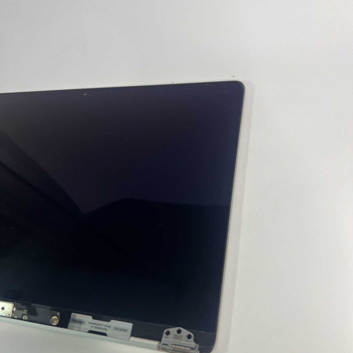 Apple MacBook Air A2337 LCD Screen Display Assembly – Silver – EMC 3598