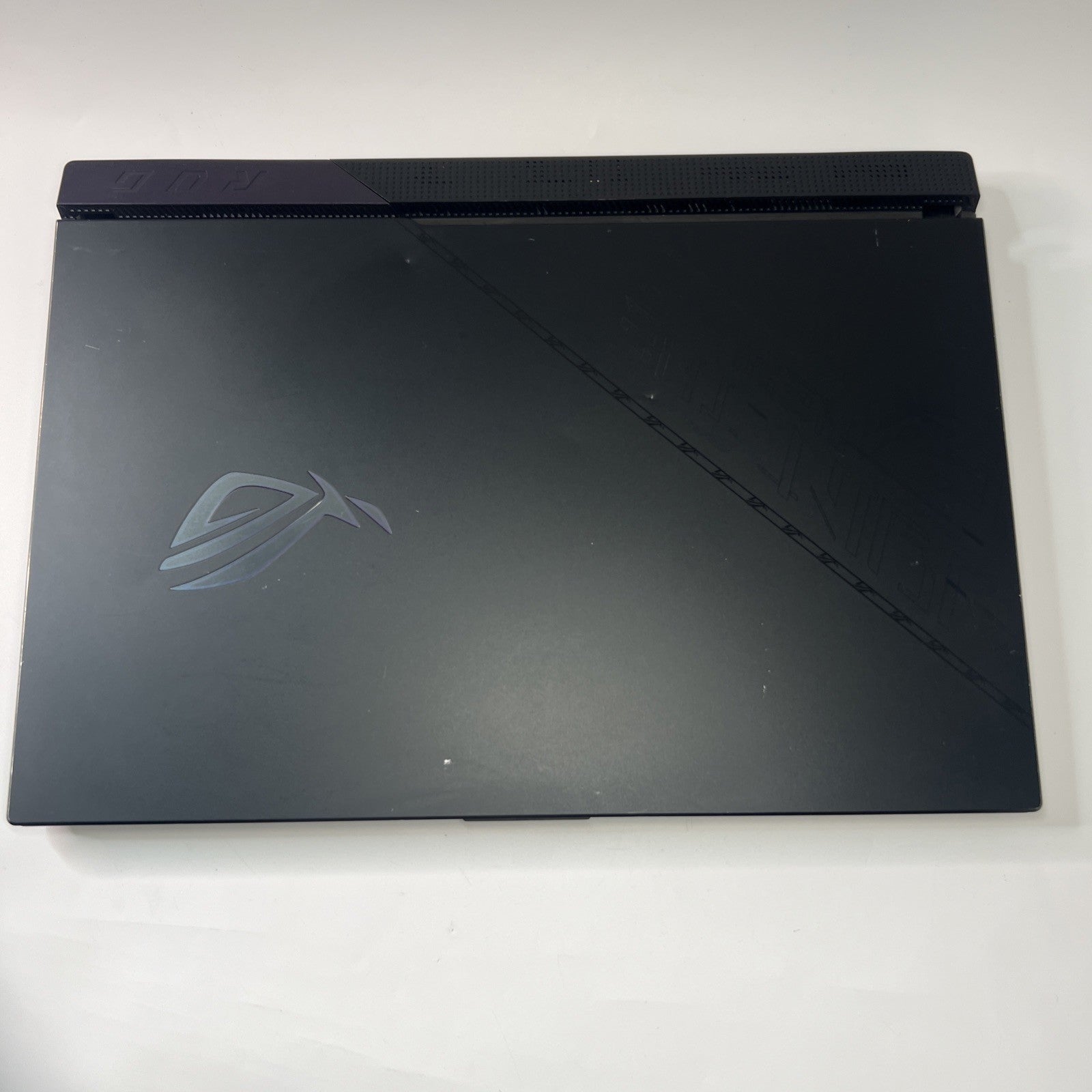 ASUS ROG Strix SCAR 17 SE G733 17.3" i9-12950HX RTX 3080Ti 32GB RAM 1TB SSD