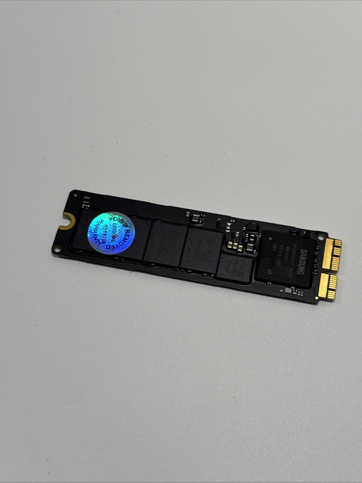 256GB SSD For Apple MacBook A1502 A1398 A1466 Samsung MZ-JPV2560 655-1858