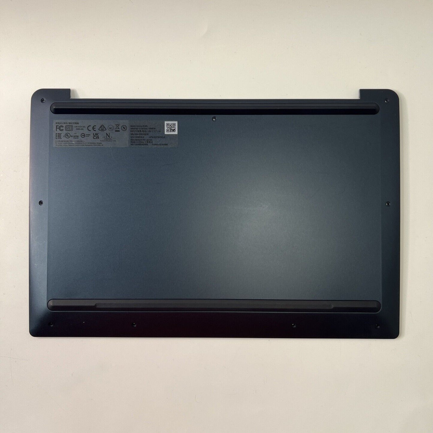 Lenovo Ideapad 3 Chrome-14M836 Base Cover Bottom Case Blue HQ20730901000