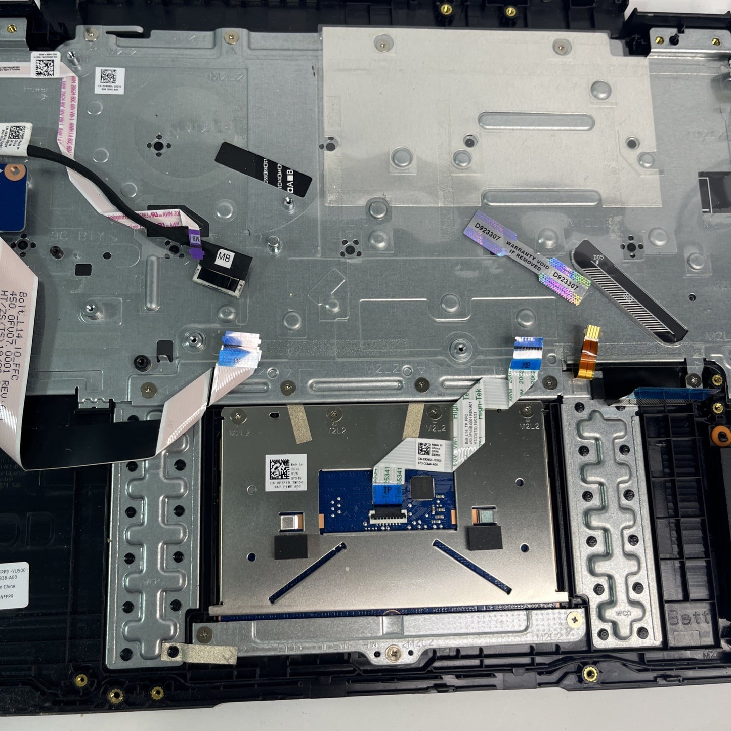 Genuine Black Dell Latitude 3400 Palmrest, Usb-board & Speakers Cn-0nfpp9-yus00