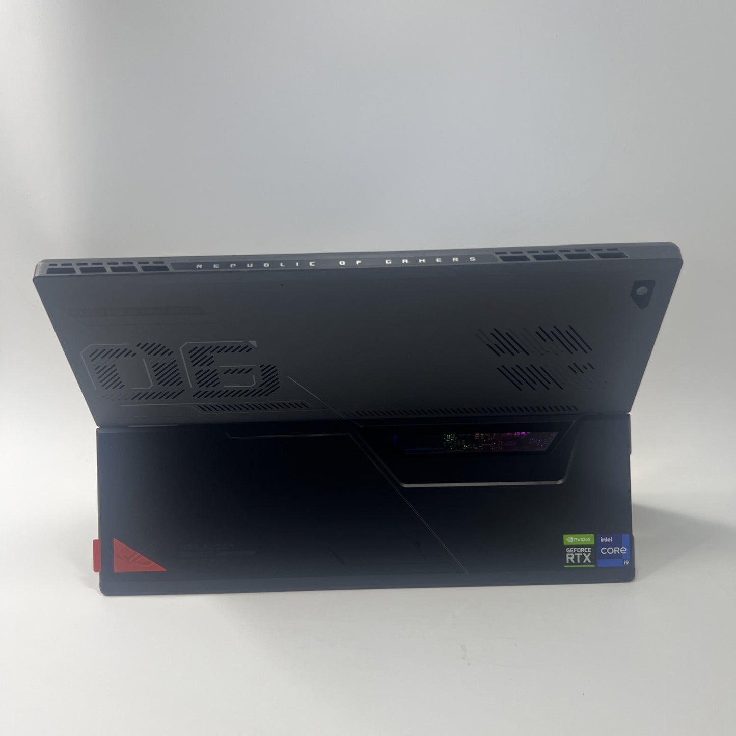 Asus ROG Flow Z13 Convertible 13.4" Laptop Core i9 16GB RAM 1TB SSD RTX 3050 Ti