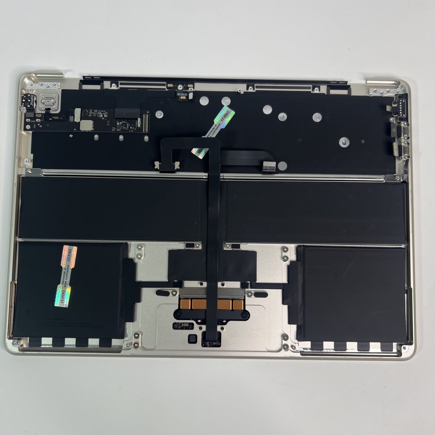 Apple MacBook Air 13" A3240 (2025 M4) Palmrest Starlight Read Description
