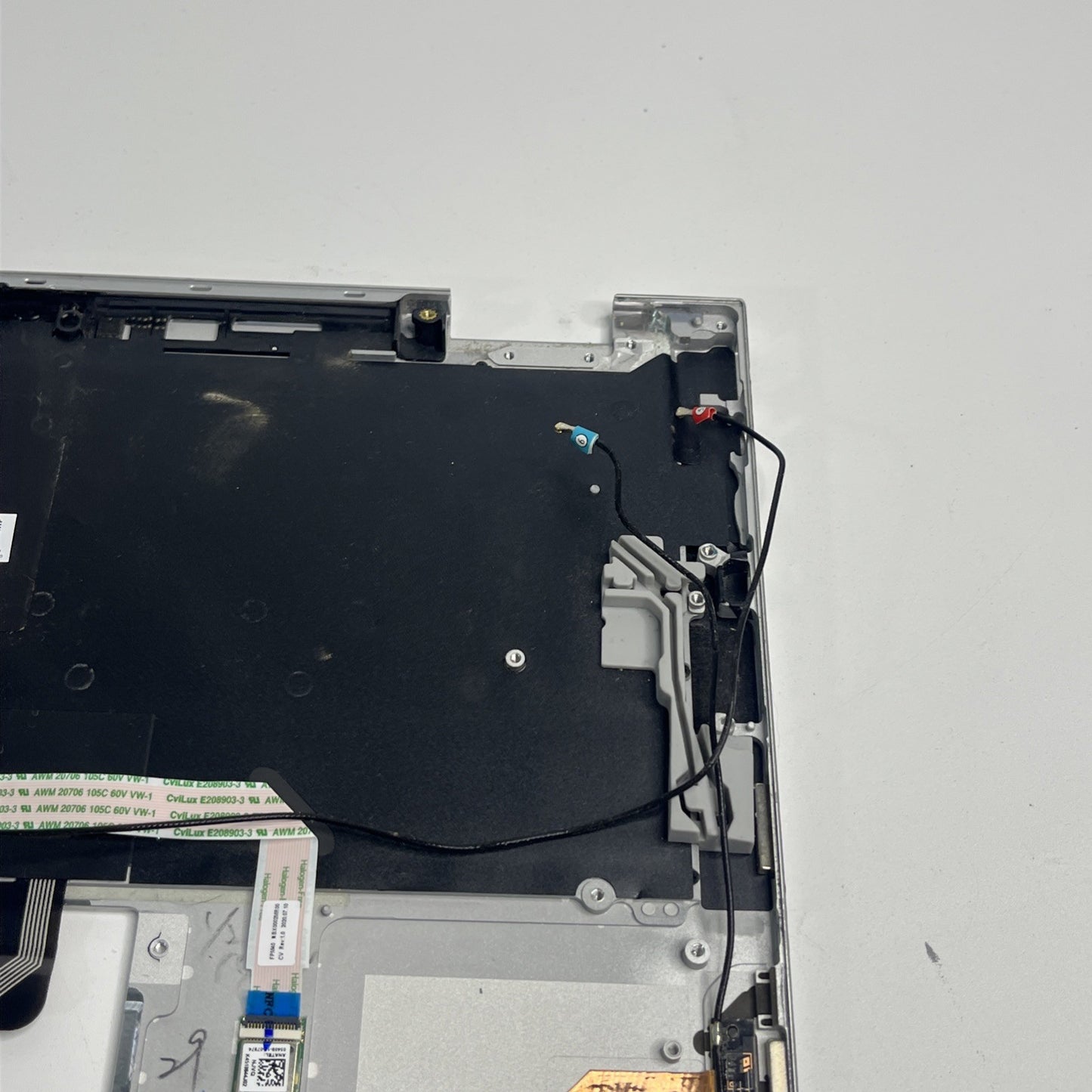 Genuine HP EliteBook x360 1040 G7 M16931-031 Backlit UK Keyboard Palmrest
