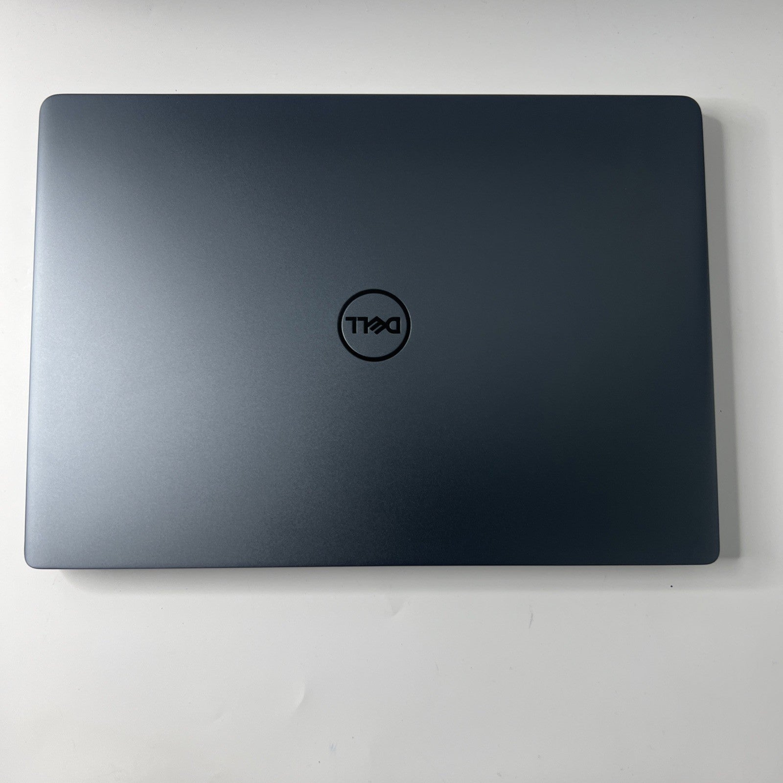 Dell Vostro 14 5481 Core i5-8265U 16GB Ram 256GB SSD FHD Windows 11 Pro Laptop