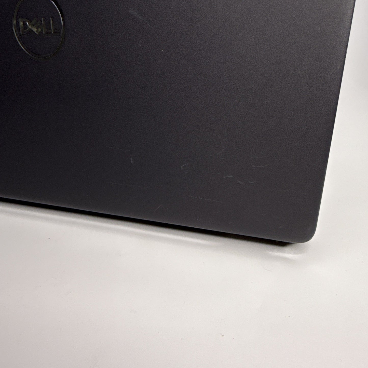 Dell Latitude 3410 FHD Intel Core i5-10310U 8GB 256GB SSD Windows 11 Laptop