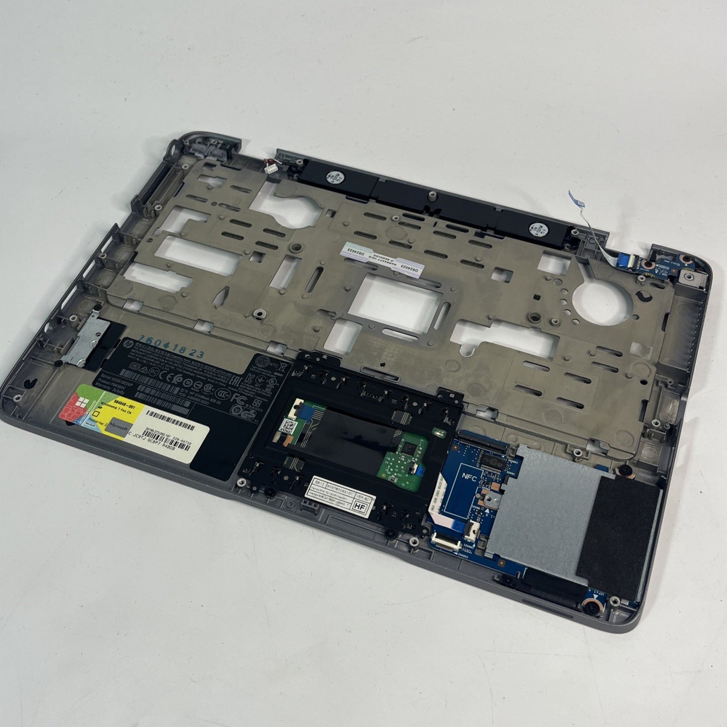Genuine Silver HP EliteBook 820  G2 Palmrest + Touchpad Trackpad TCAK91