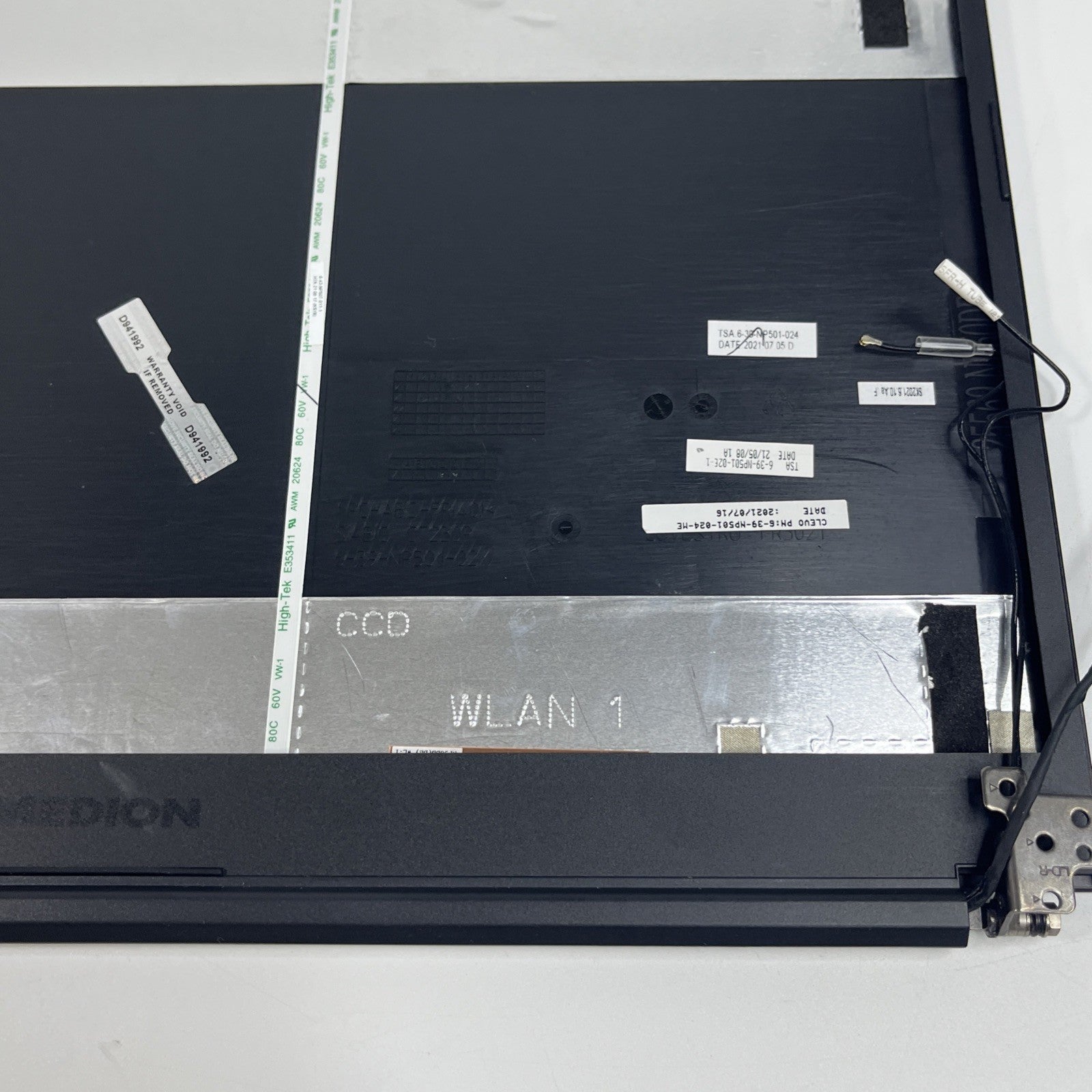 Genuine Black Medion Erazer E10  Top Lid ,webcam & Bezel Grade A NP501