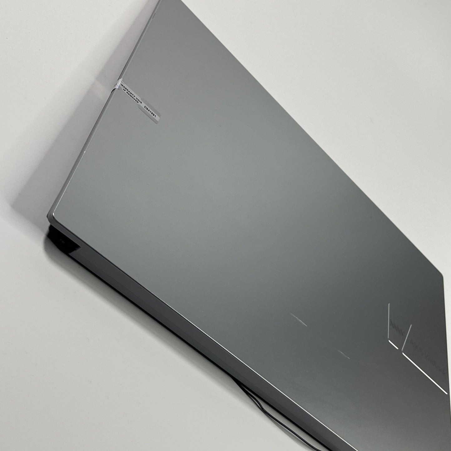 Genuine Silver Asus Vivobook 15 X1504ZA Complete Top Lid & Bezel Assembly.