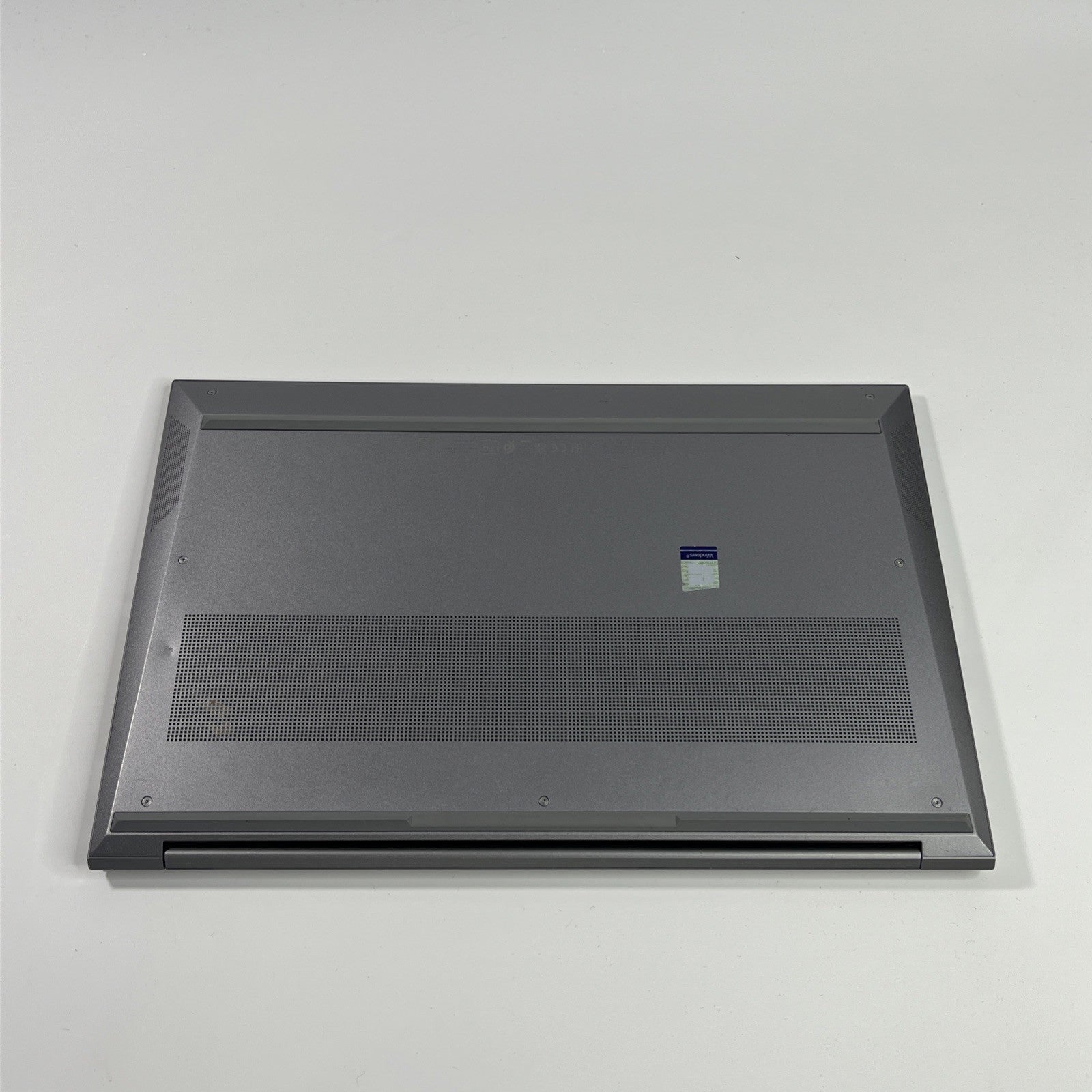 HP ZBook Studio G7 15.6in Laptop i7-10750H  16GB 512GB SSD Nvidia Quadro T100