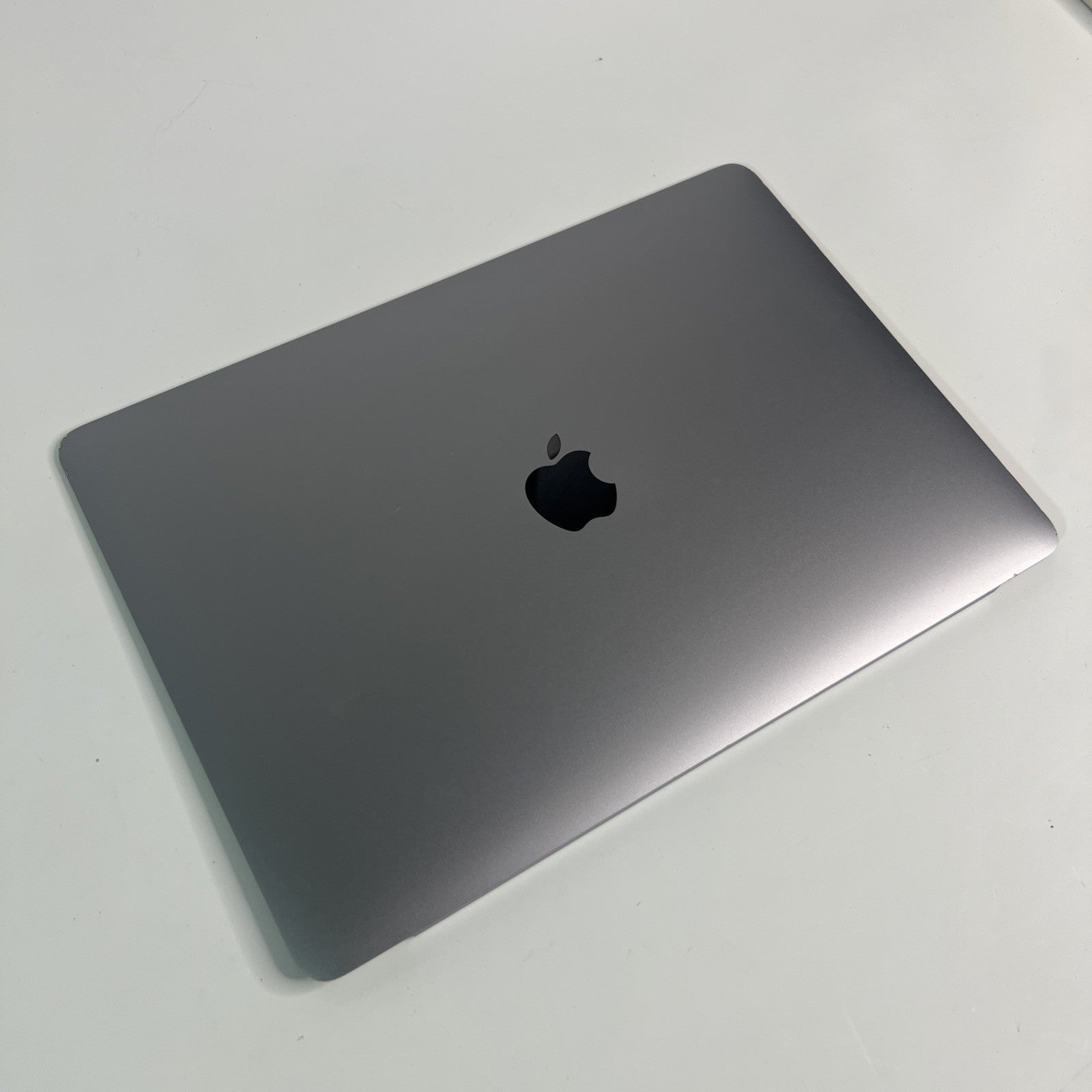Apple MacBook Pro 13" A2338 LCD Screen Display Assembly – EMC 3578 – Grade C