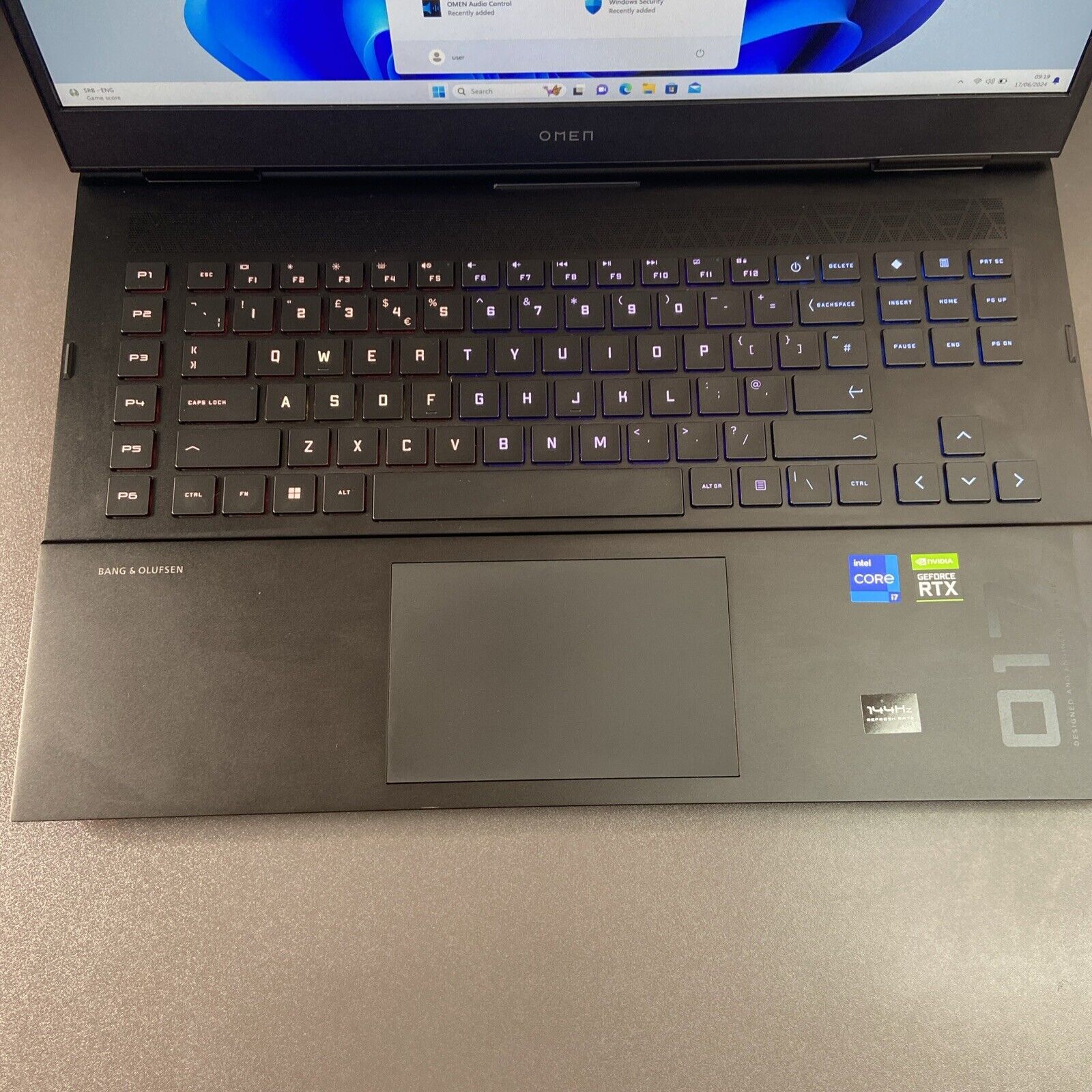 HP Omen 17-ck1502na Core i7-12700H 16GB 512GB SSd RTX 3060 17.3” Gaming Laptop