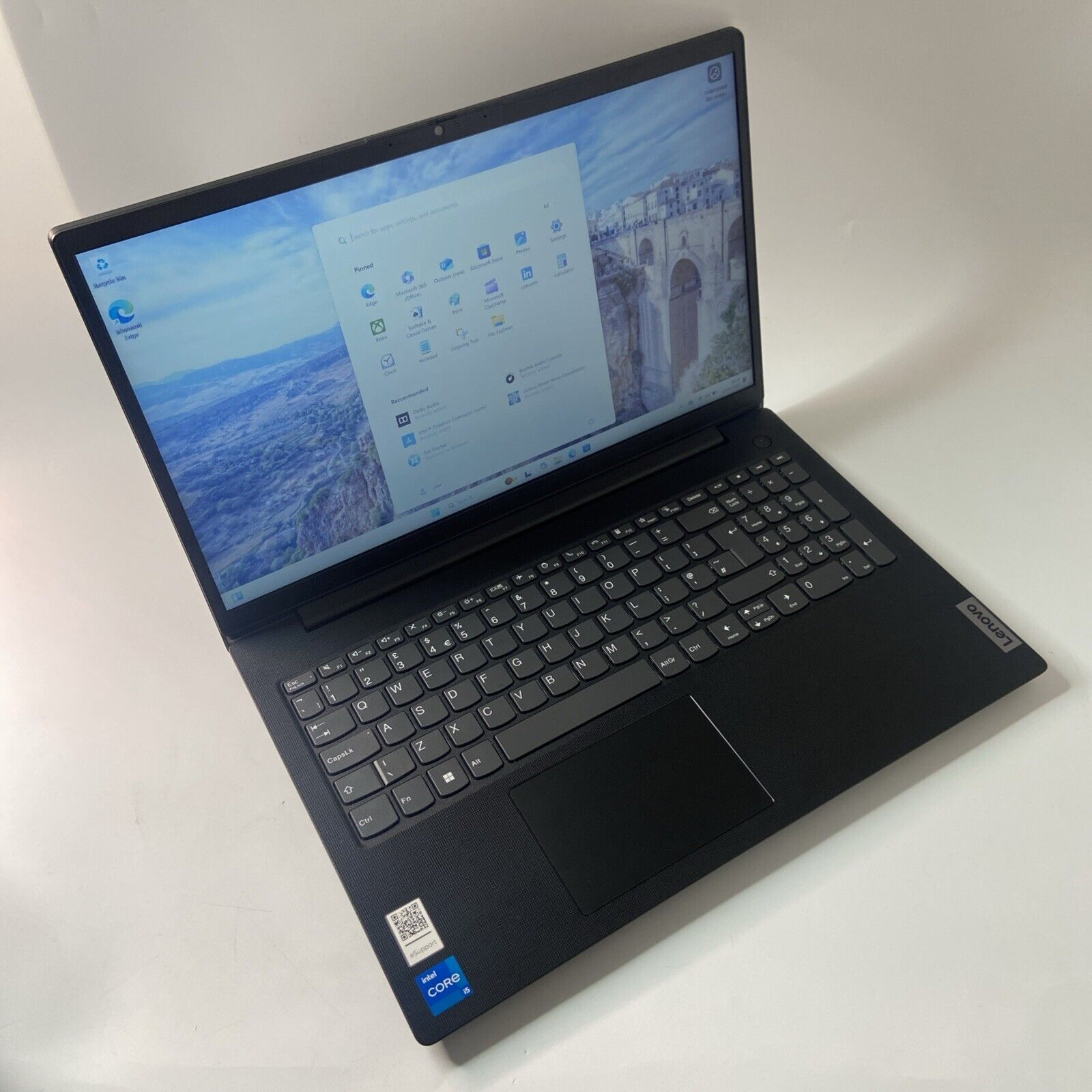 Lenovo V15 G2 ITL Laptop - Intel Core i5-1135G7 8GB RAM 256GB SSD 15.6” FHD