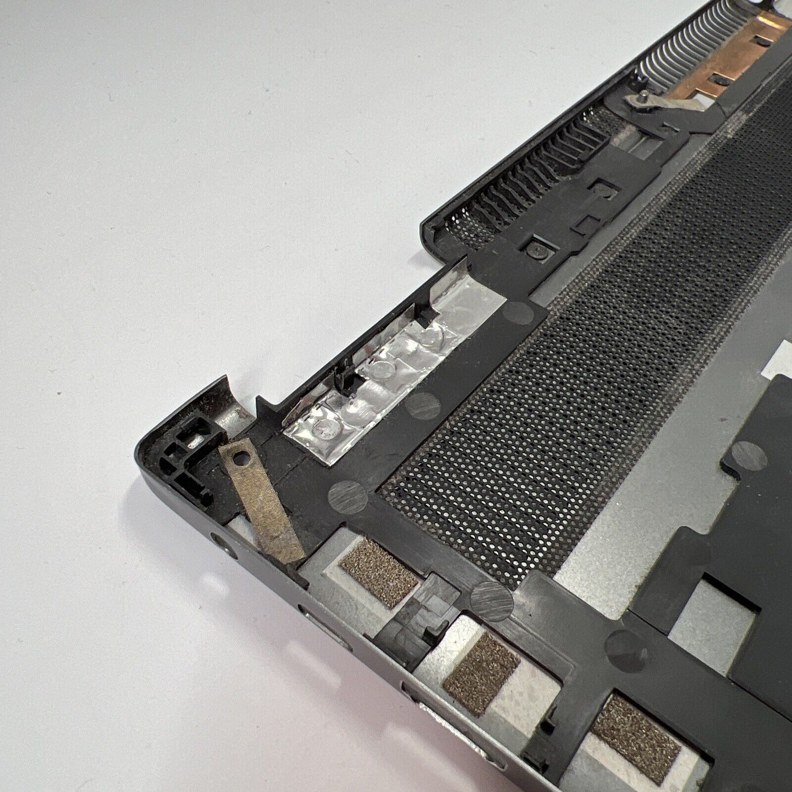 Genuine Dell Inspiron 13 7373 Bottom Base Cover Door Chassis 05VHWV