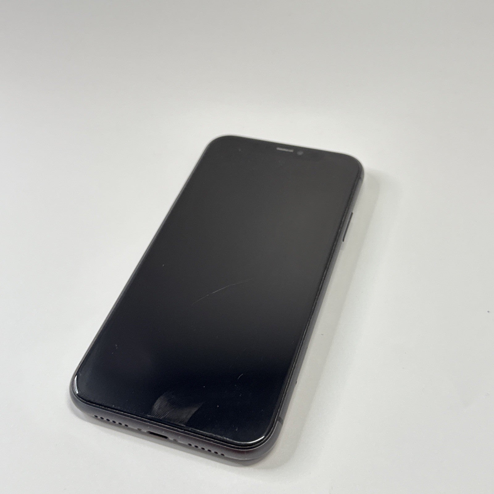 Apple iPhone 11 64GB Unlocked Smartphone - Good Condition 73% BH (Black)