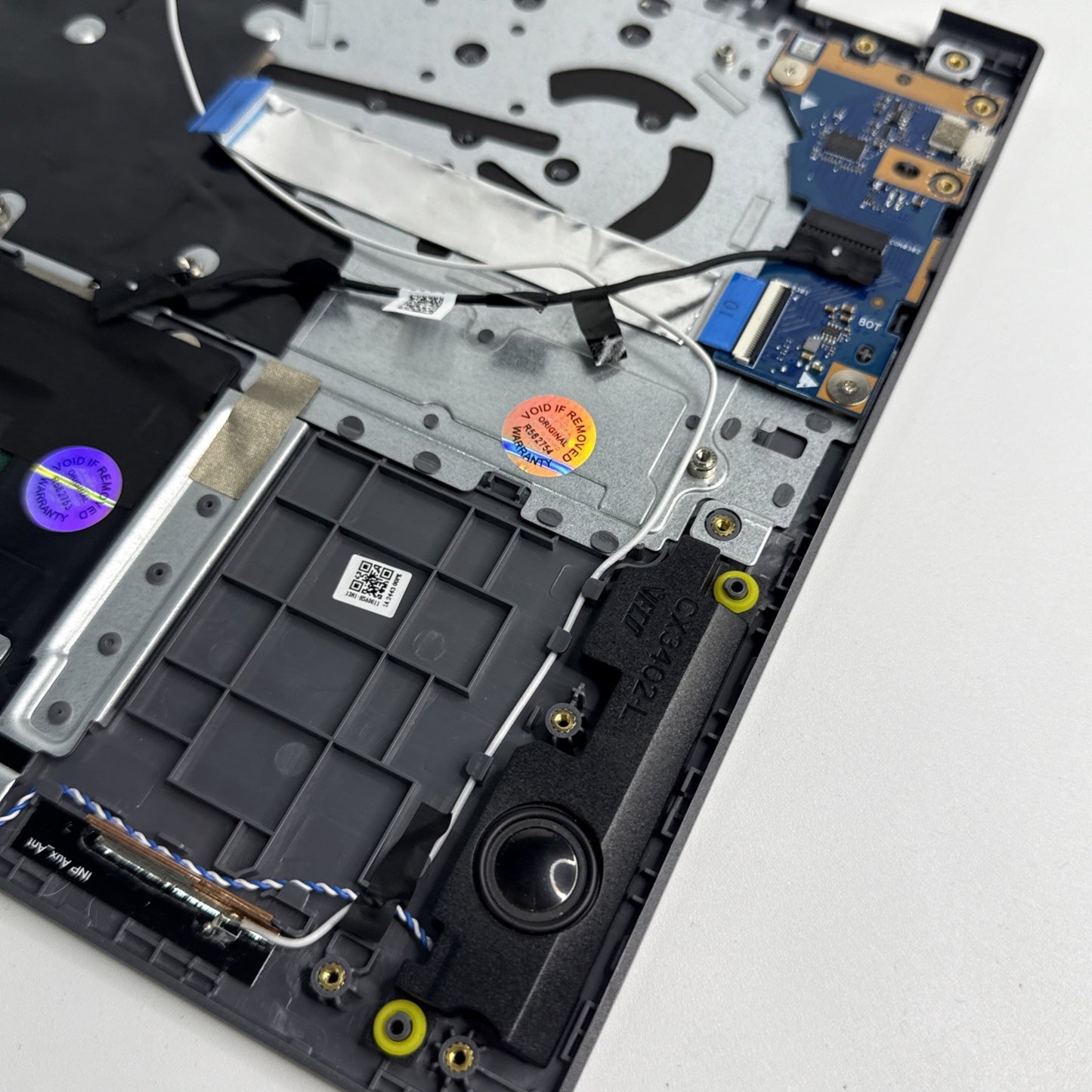 Asus Chromebook Plus CX3402CBA Complete Palmrest Assembly UK Missing Key
