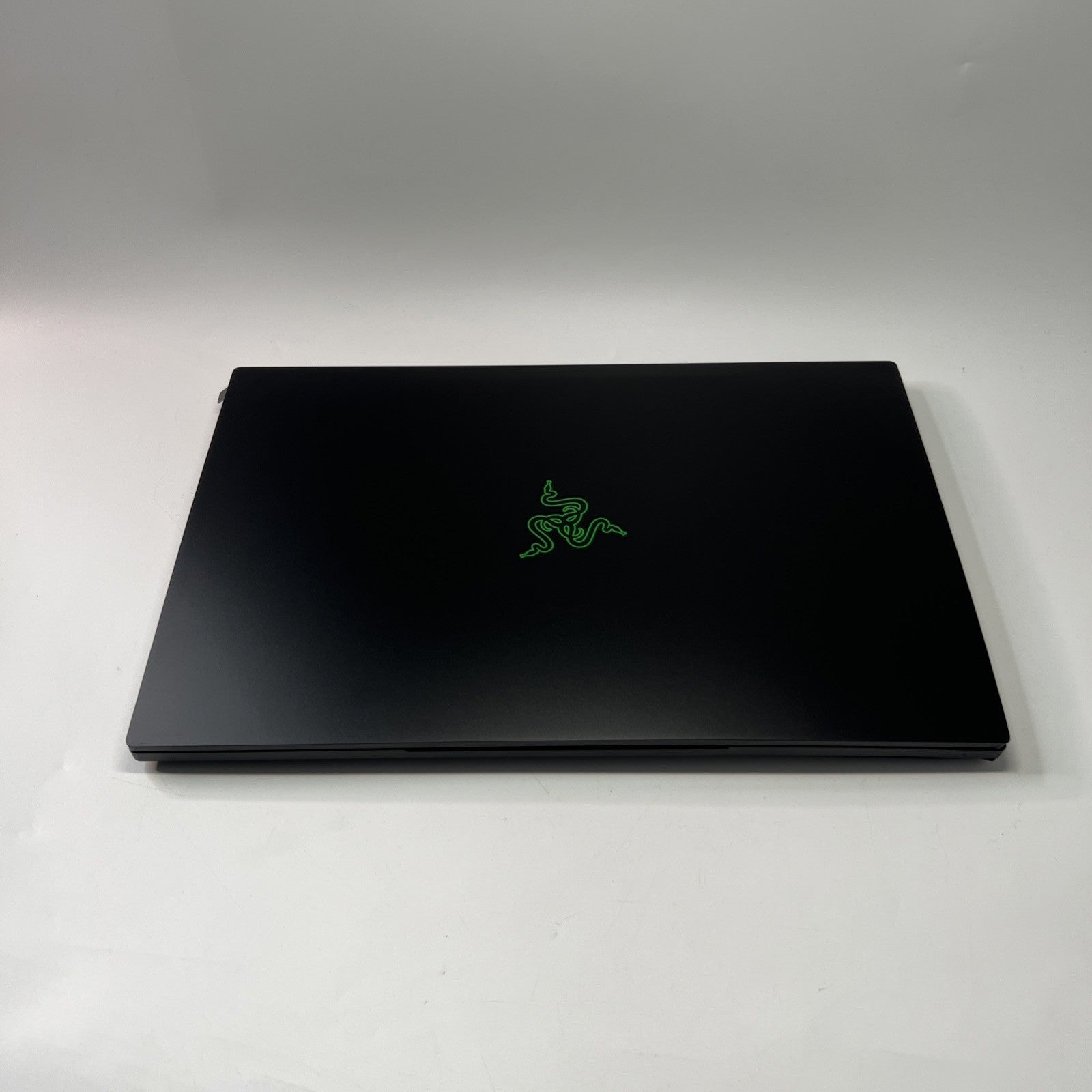 Razer Blade 15 Advanced RZ09-0421 Intel i7-12800H 32GB RAM 1TB SSD RTX 3080Ti
