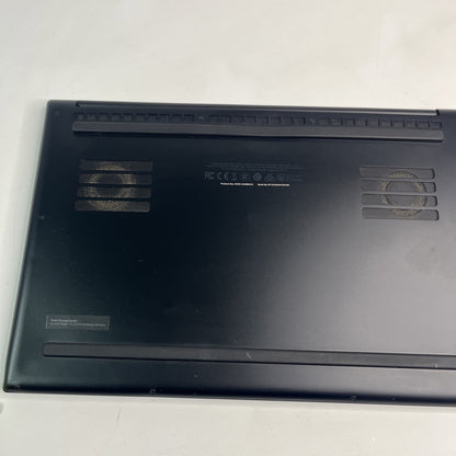 Razer Blade 15 RZ09-0328 I7-10th GEN RTX 2060 16 GB RAM 512GB SSD GOOD BATTERY
