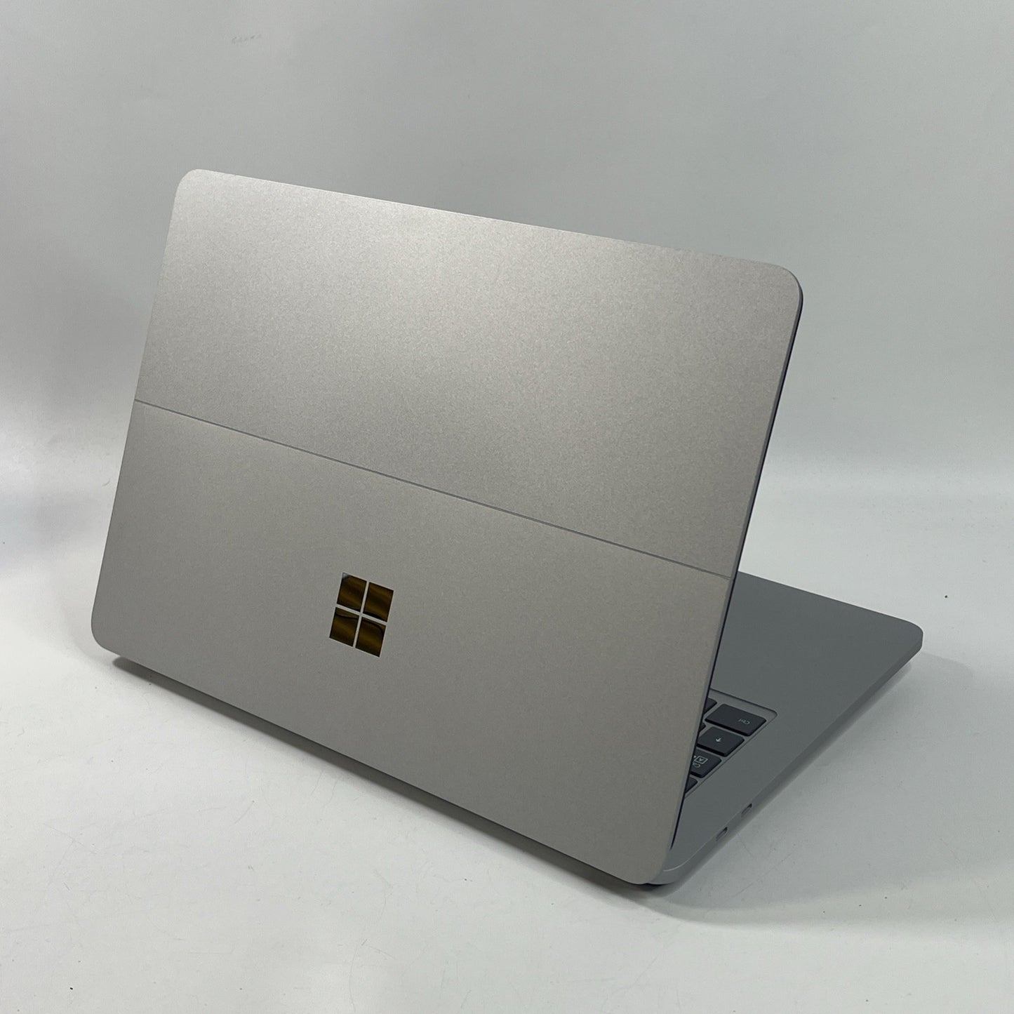 Microsoft Surface Laptop 14.4" Inte i5-11300H 16GB RAM 512GB SSD Windows 11