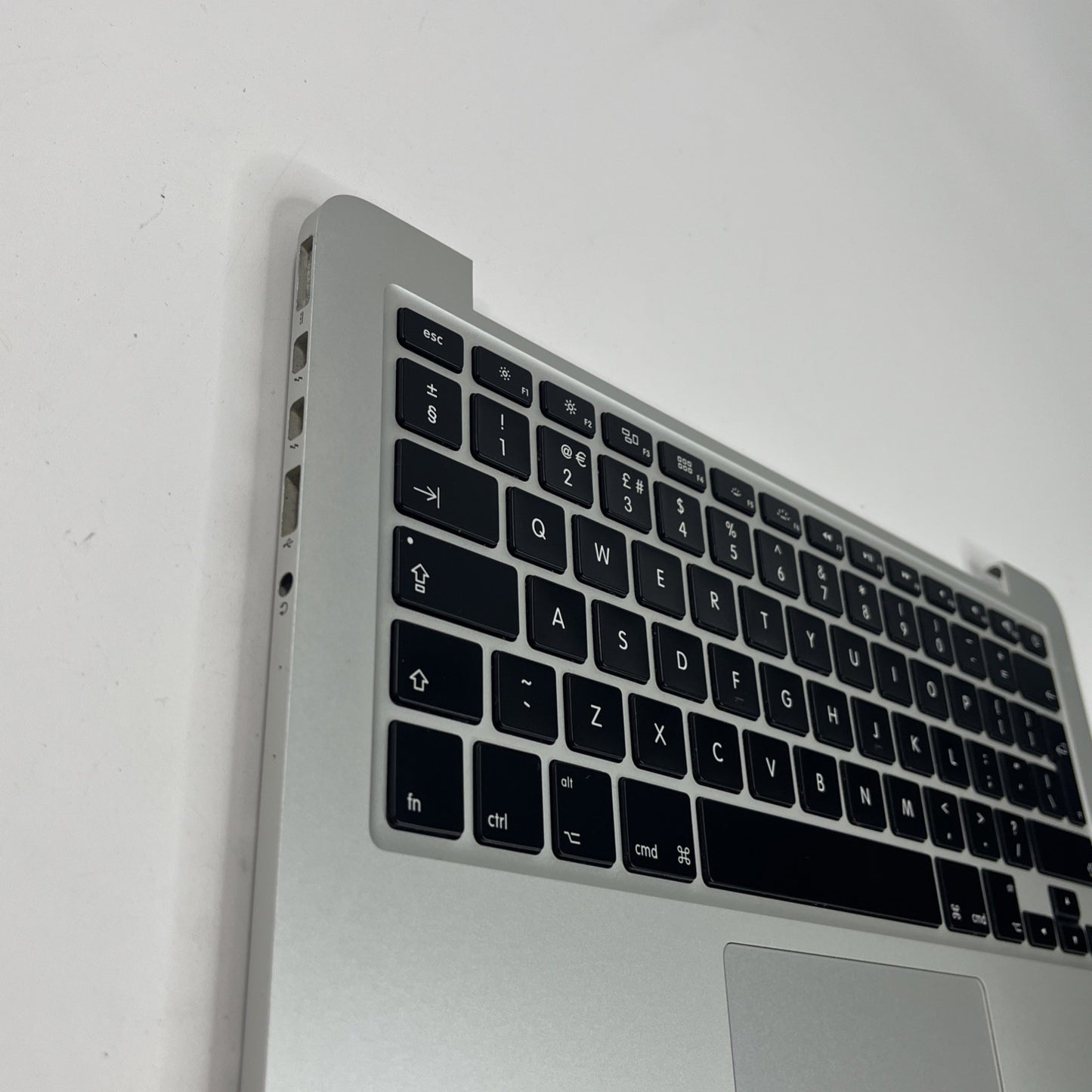 MacBook Pro Retina, 13-inch, Mid 2017 A1502 Palmrest UK Keyboard Touchpad Batter