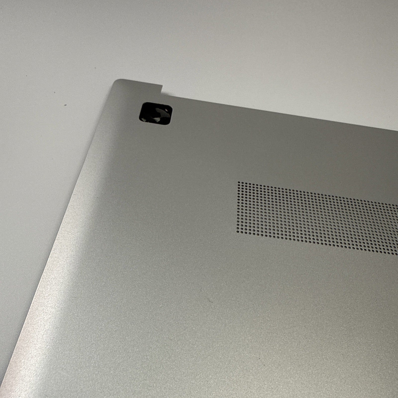 Samsung Galaxy Book NP750XDA NP755XDA Bottom Base Case Cover Silver