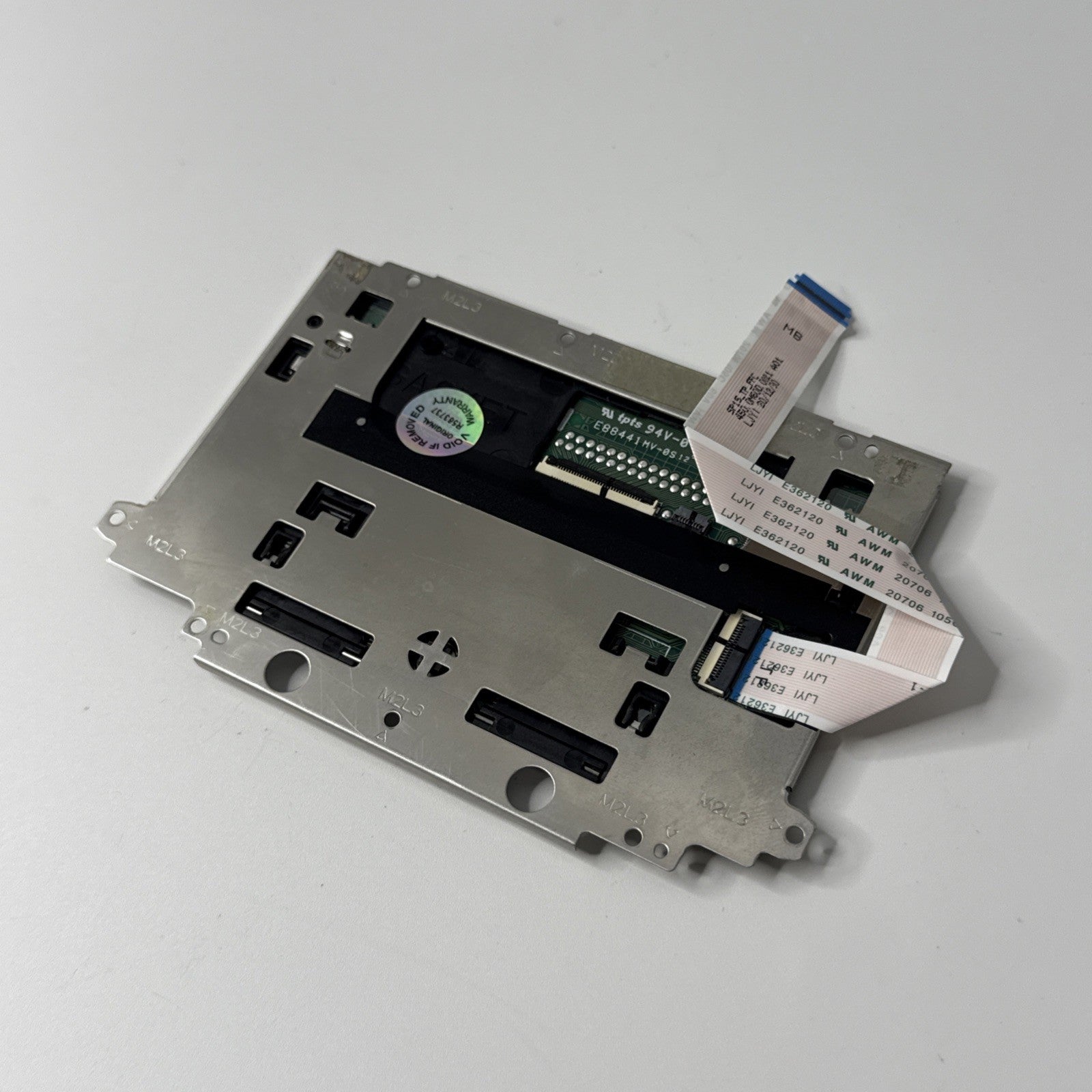 DELL LATTITUDE 5520 Touchpad Trackpad Clickpad Mouse Board + CABLE 0M60E