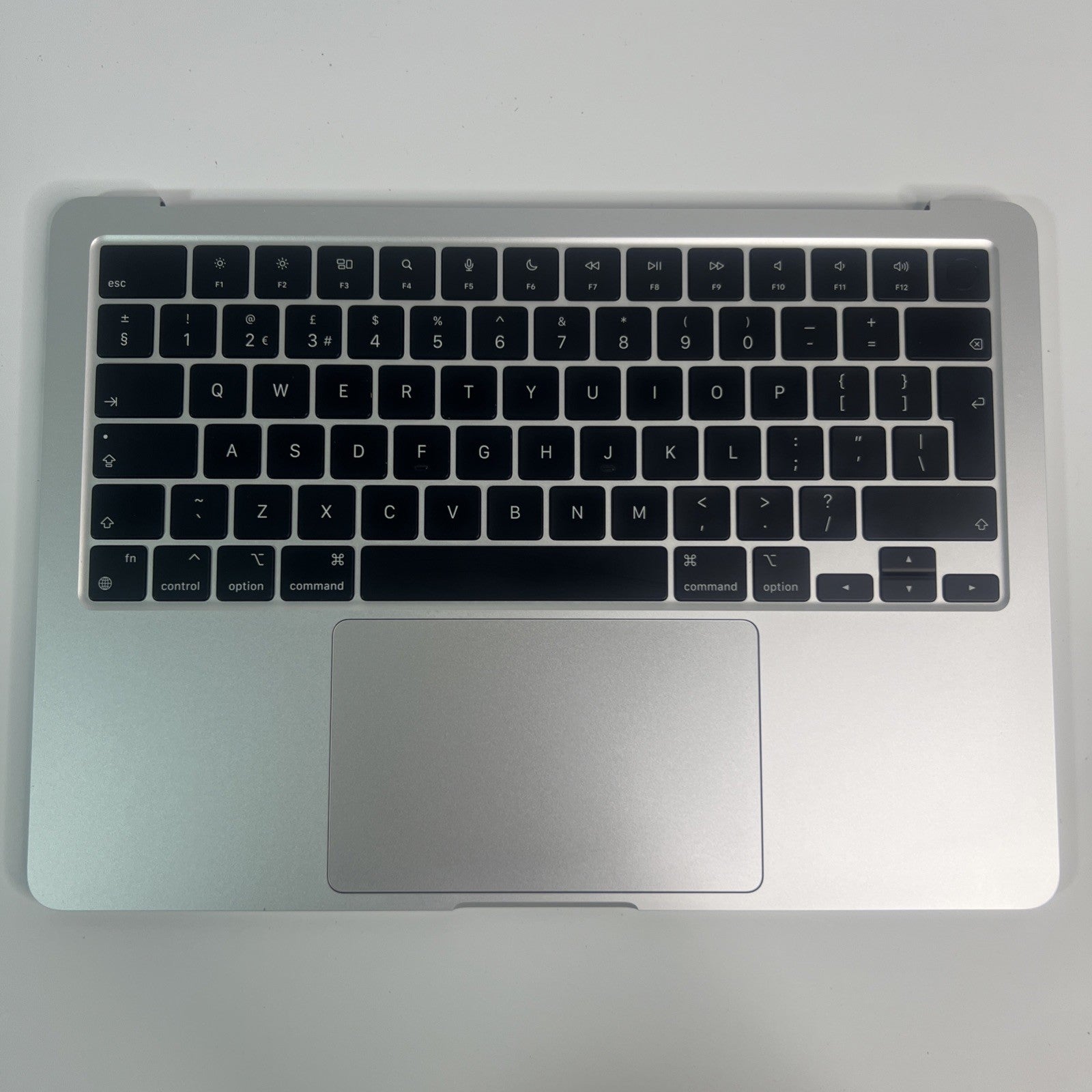 Apple Macbook Air 13 A2681 EMC 4074 Palmrest M2 UK Keyboard Silver For Parts