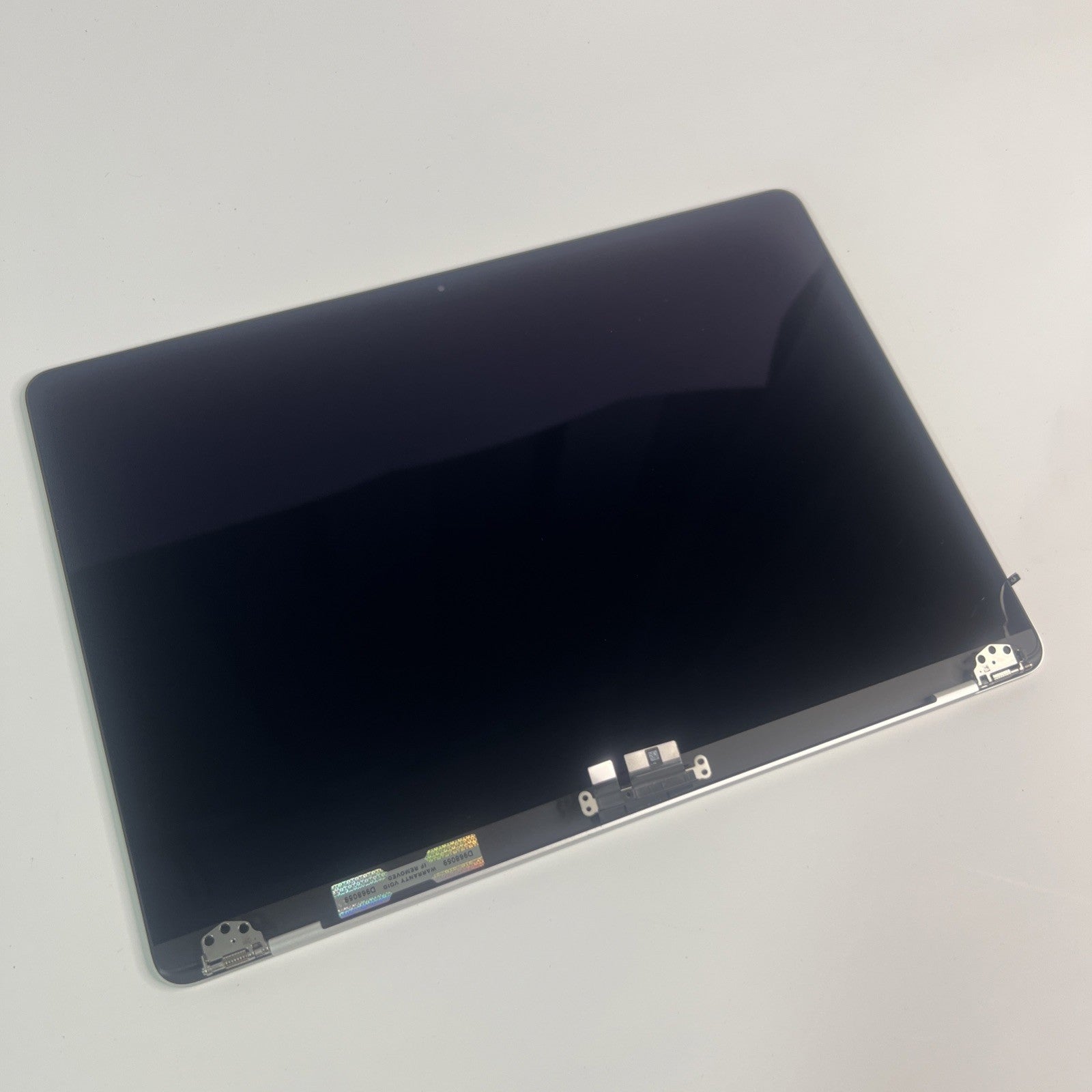 Apple MacBook Air 13” M2 A2681 2022 EMC 4074 Retina LCD Screen Display Silver