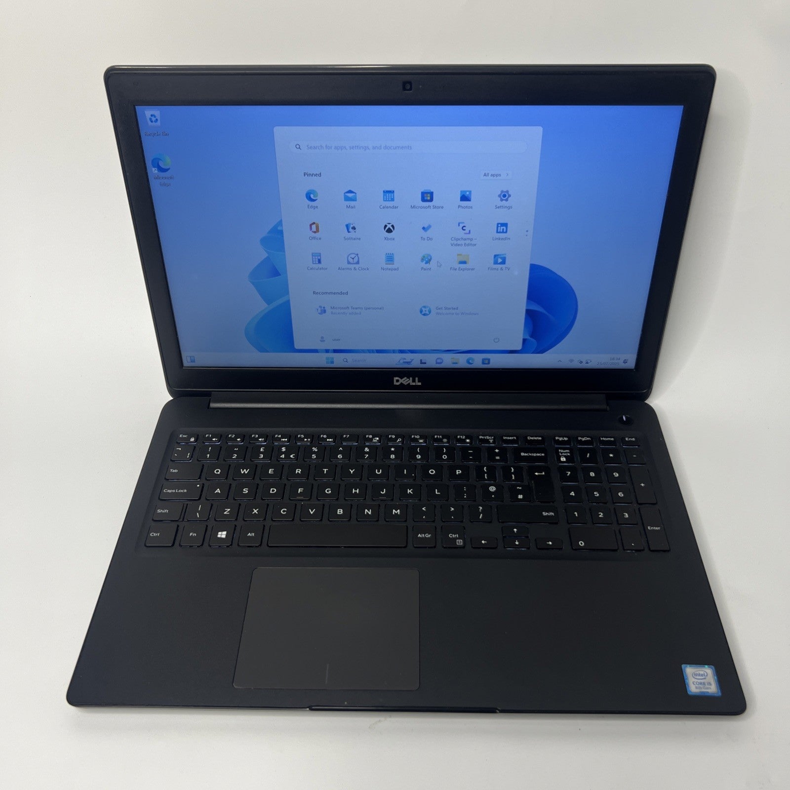 Dell Latitude 3500 15.6" Core i5-8265U 8GB Ram 256GB SSD Windows 11 Laptop
