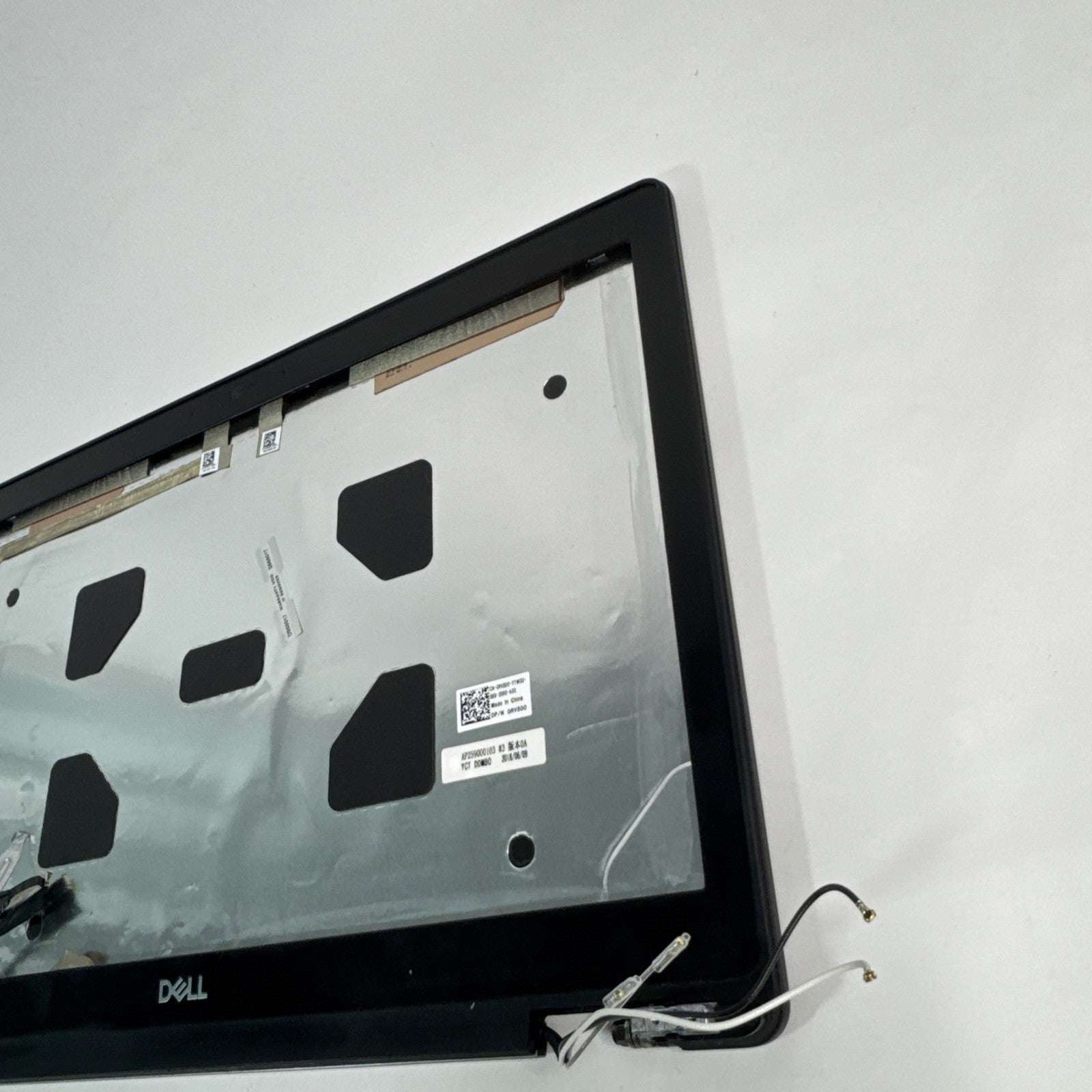 Genuine Black Dell Latitude 5590 Complete Top Lid CN-0RV800-YTW00