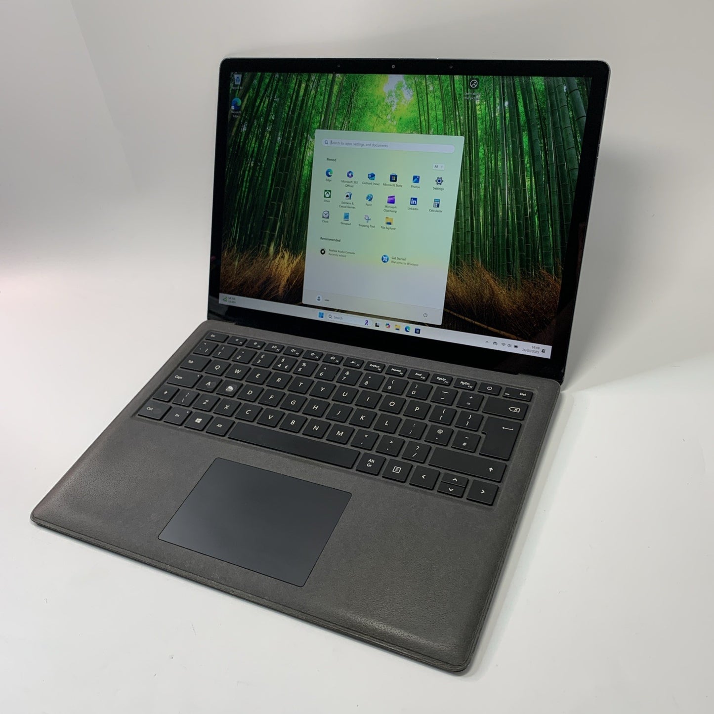 Microsoft Surface Laptop 2 13.5 inch 256GB Intel Core i5-8250U 8GB Touchscreen