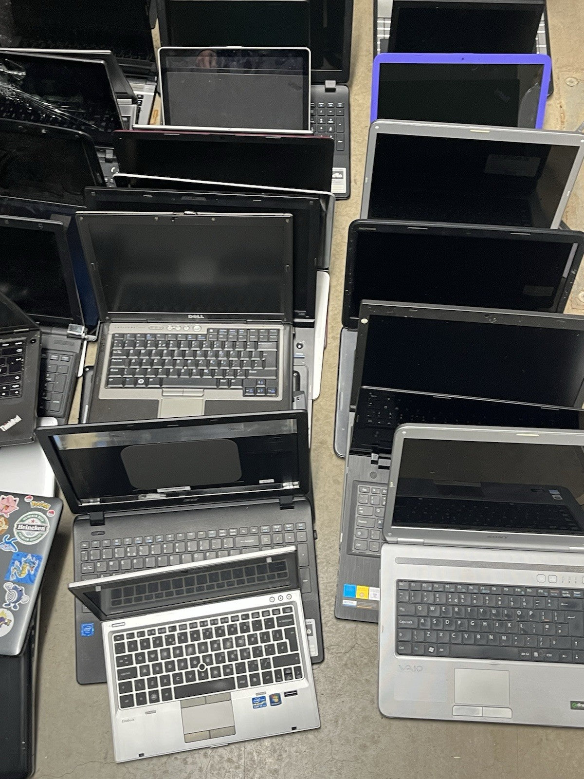 50x Mixed Laptops For Repair/Parts PCs No Ram/hdd Collection Only