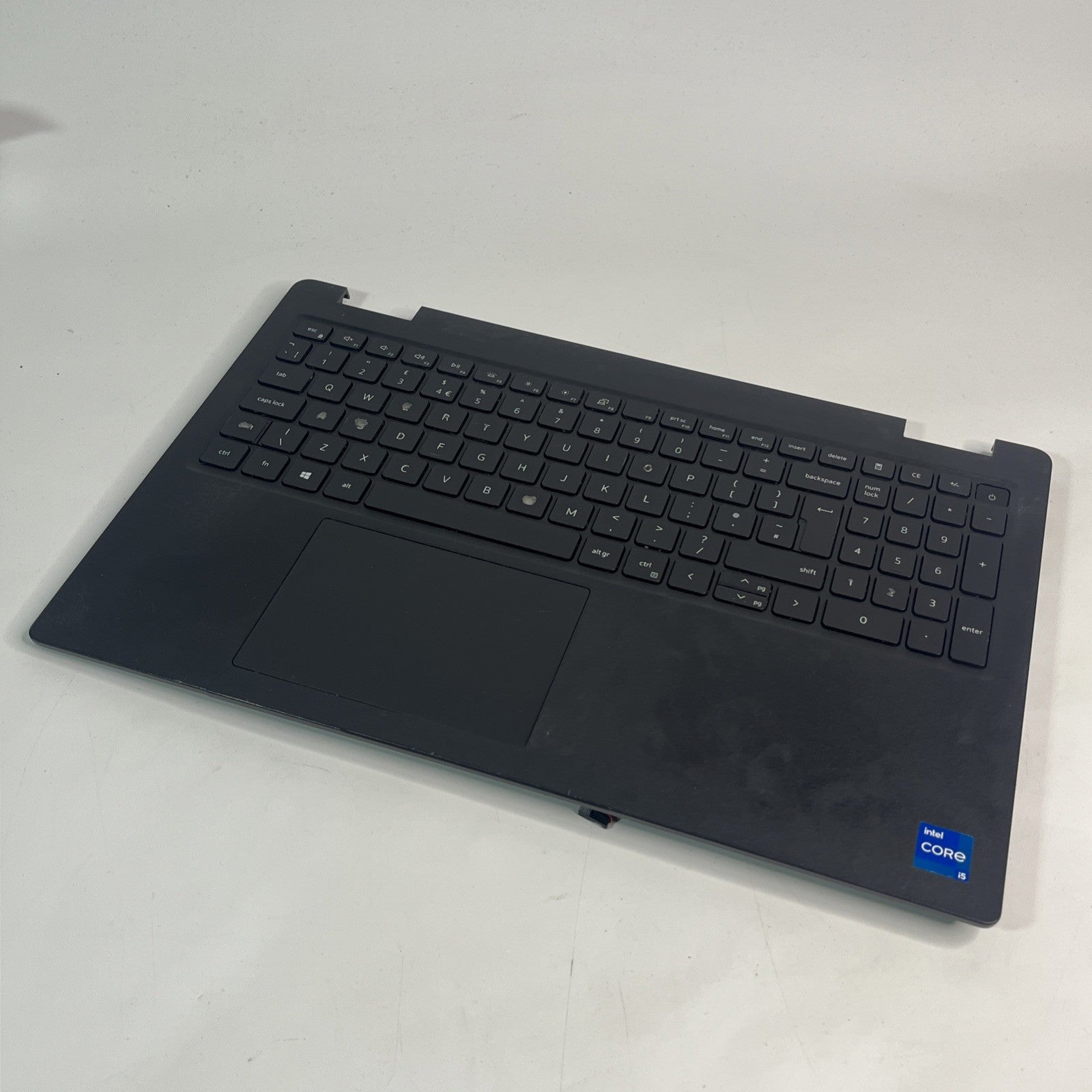 Genuine Black Dell Latitude 3520 Palmrest , Touchpad & Speakers. Bit Cracked