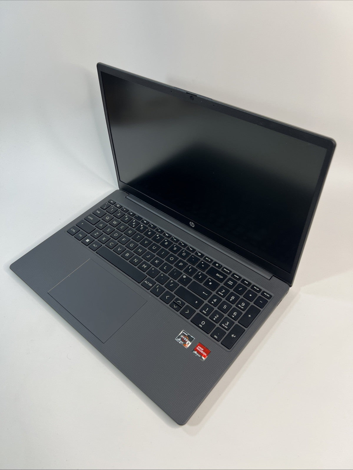 HP 15-fc0003sa 15.6-Inch FHD Laptop AMD RYZEN 3 7320U 8GB RAM 256GB SSD  Win 11