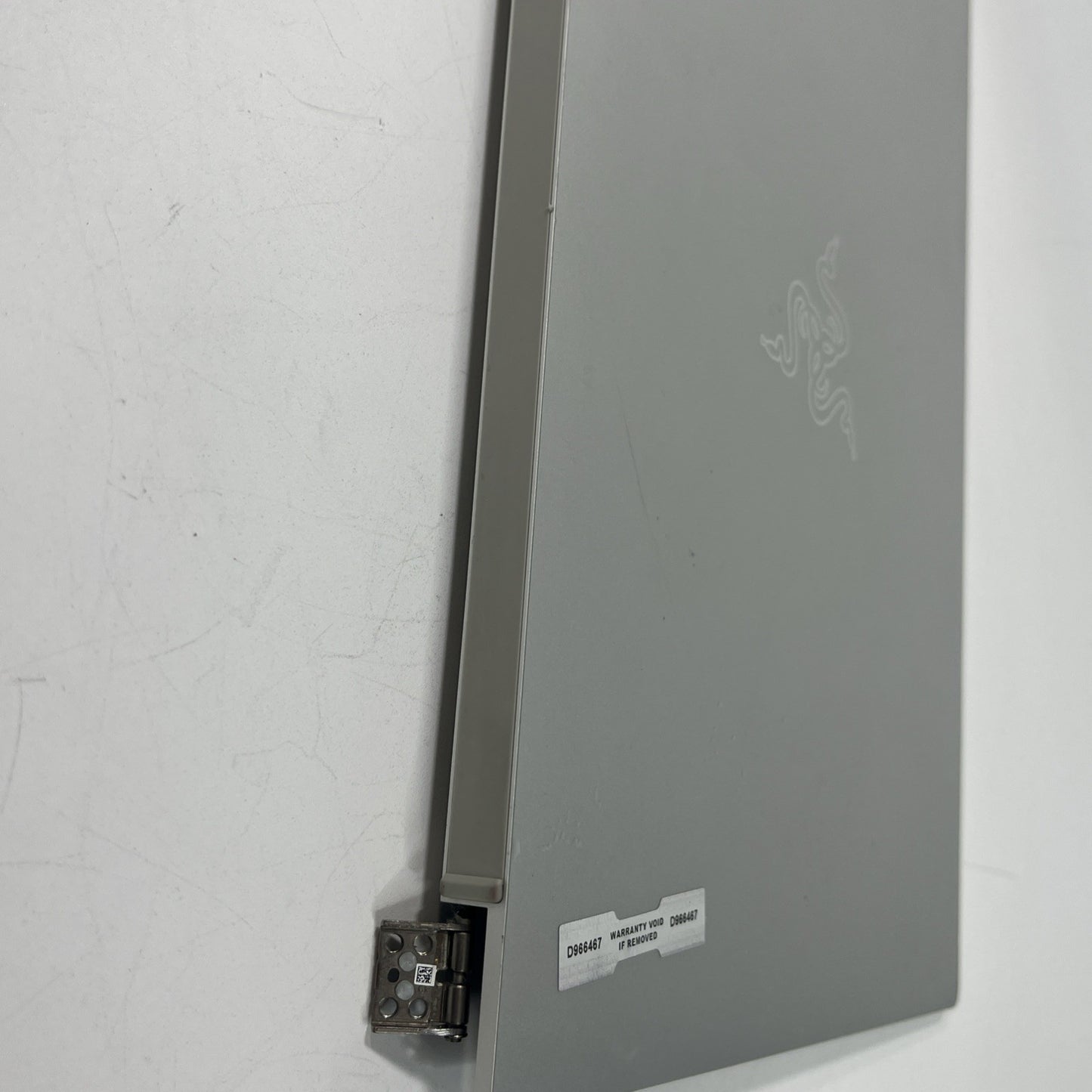 Razer Book 13 RZ09-0357 TouchScreen Assembly Top Lid Cover Silver.