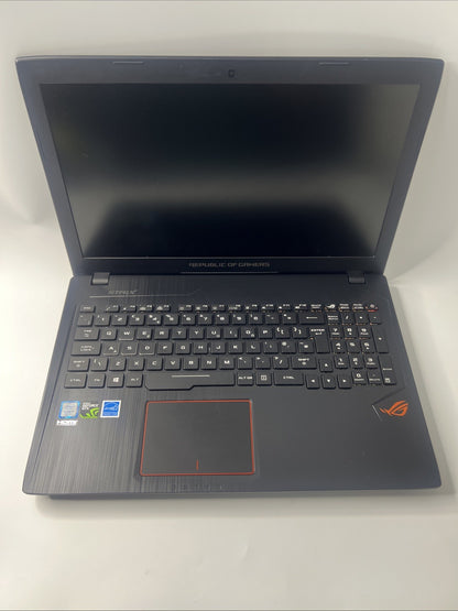 ASUS ROG Strix GL553VD 15.6” Intel Core i7-7700HQ 8GB RAM 128GB SSD GTX 1050