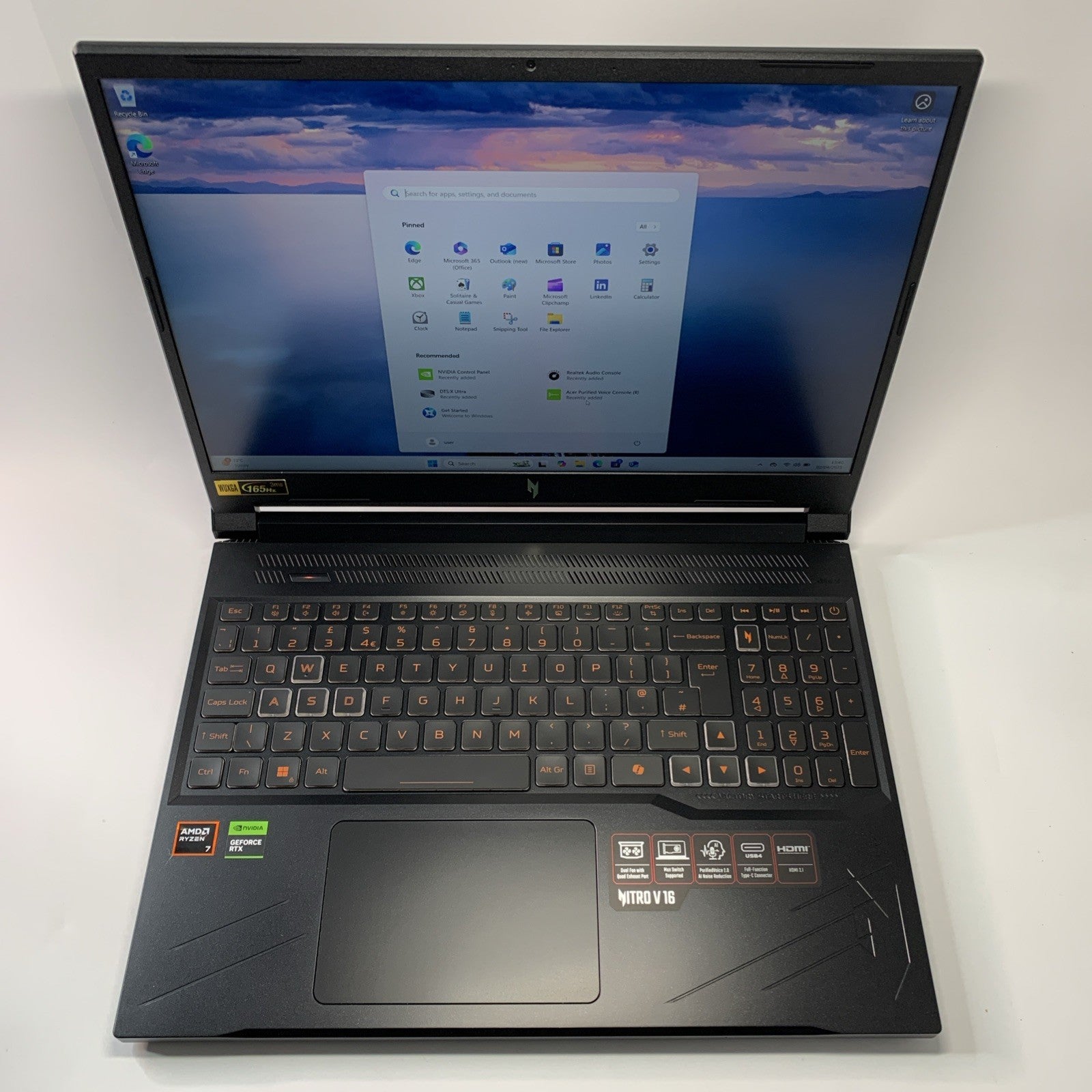 Acer Nitro V 16 Gaming Laptop - AMD Ryzen 7 8845HS 1TB SSD 16GB RAM RTX 4060