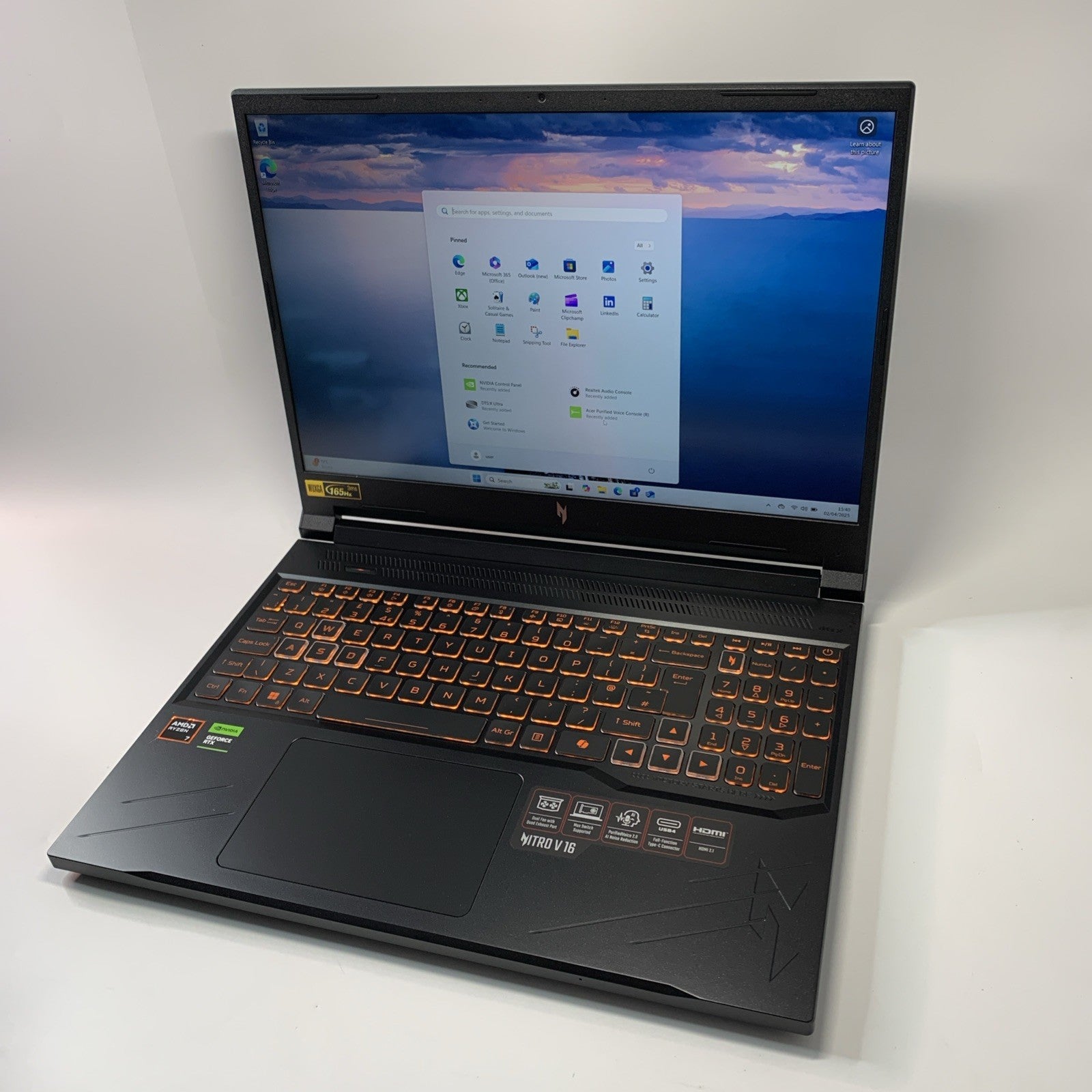 Acer Nitro V 16 Gaming Laptop - AMD Ryzen 7 8845HS 1TB SSD 16GB RAM RTX 4060