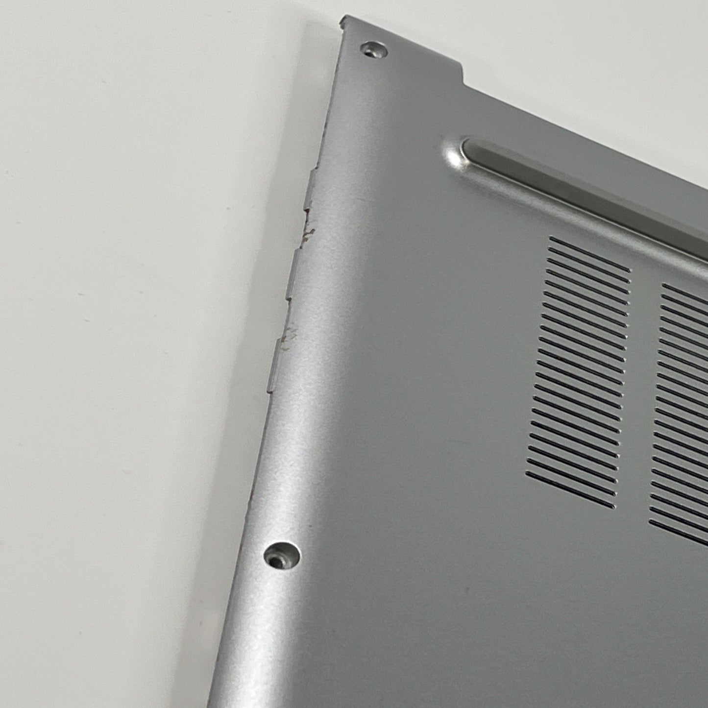 Genuine Silver Asus Vivobook 16 M1603Q bottom base 13N1-FDA0A11