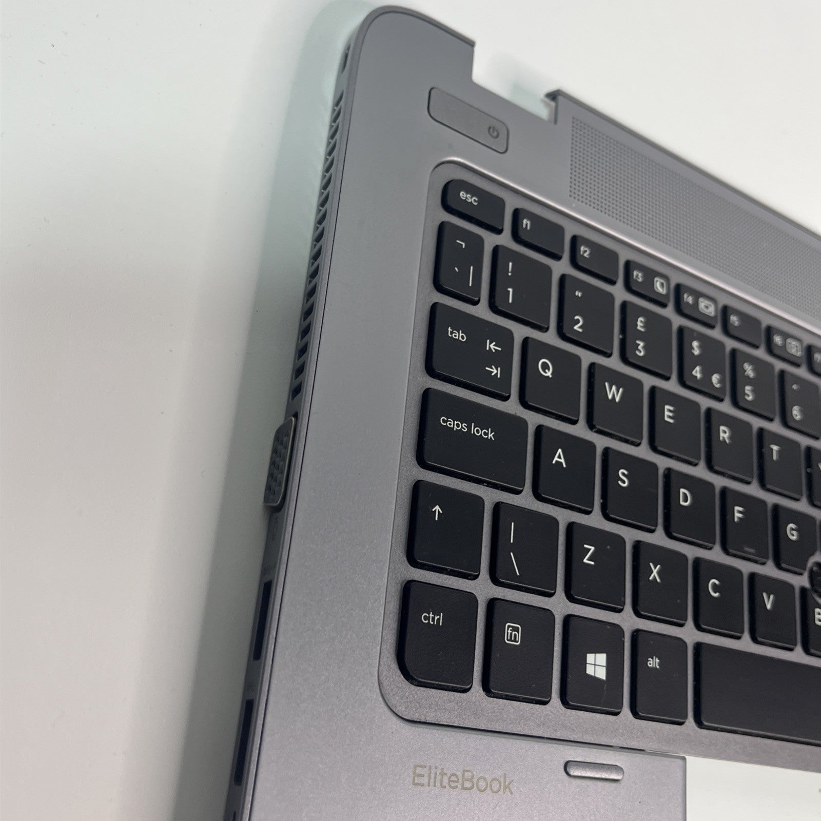 HP Elitebook 840 G5 Palmrest Assembly UK Keyboard 730964-001