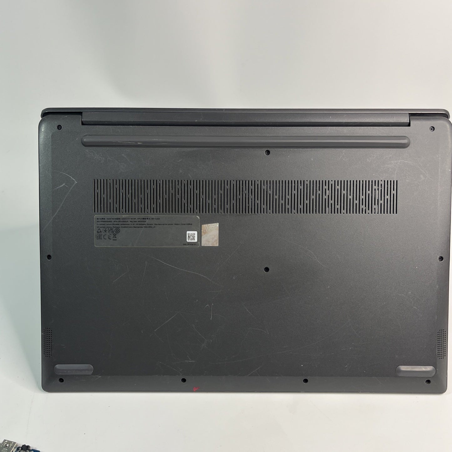 Lenovo Laptop V Series V17 G3 API  Windows 11, I5-1235U 24GB RAM 512GB SSD