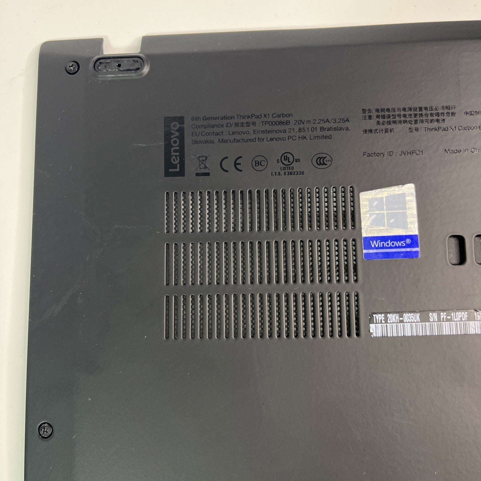 Genuine black ck Lenovo ThinkPad X1 Carbon 6th Gen Bottom Base Cover. #G B
