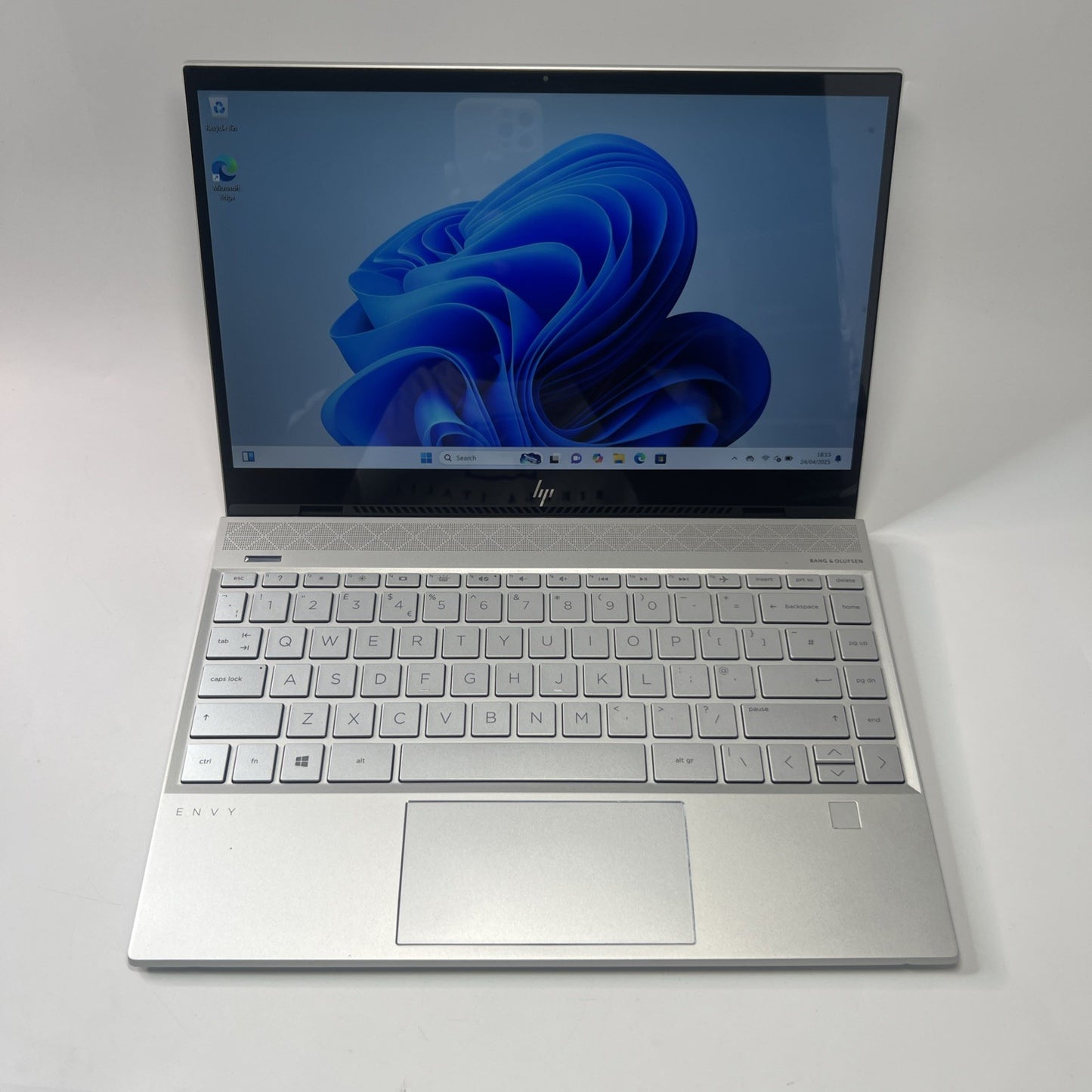 HP Envy 13-aq0003na Core i7-8565U 13.3" 16GB RAM 1TB SSD Touchscreen Windows 11