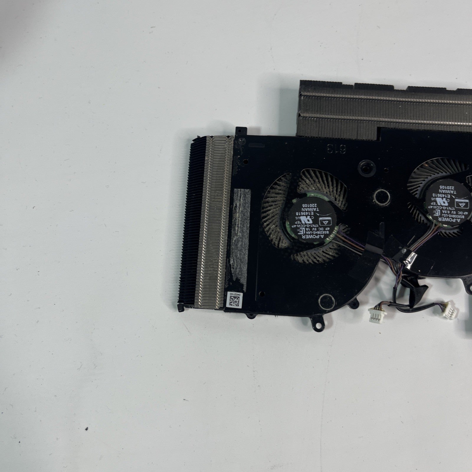 Genuine Grey msi z17 ms-17n1 Cpu & GPU Cooling Fans + Heatsink 0402140