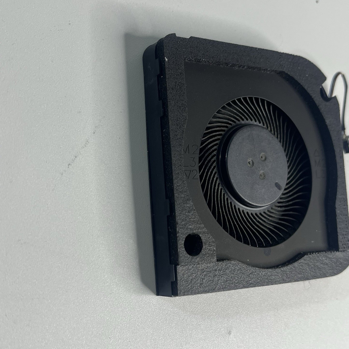 GENUINE DELL LATITUDE 5520 COOLING FAN DXJNV 0DXJNV