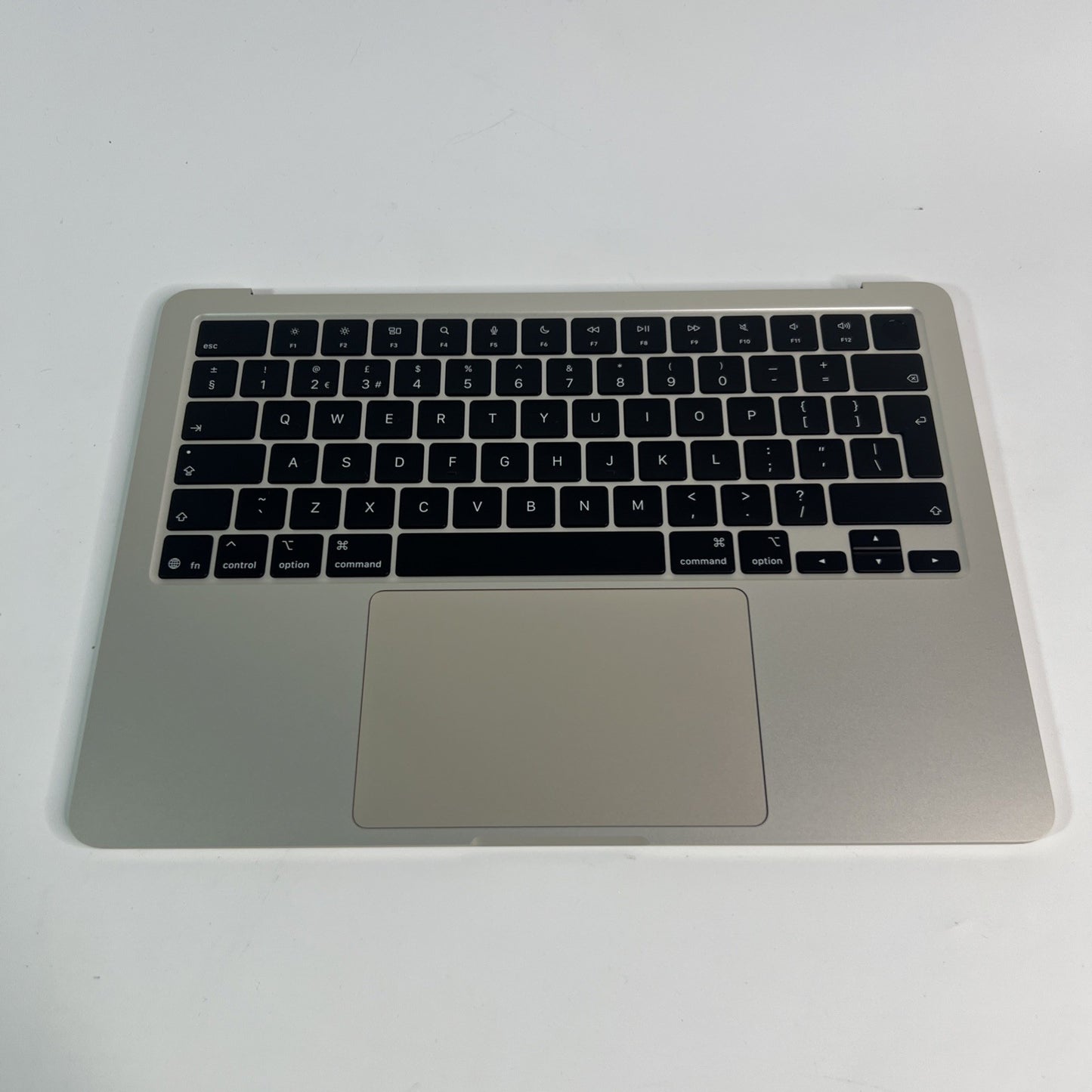 Apple MacBook Air 13" A3240 (2025 M4) Palmrest Starlight Read Description