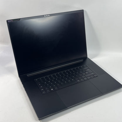Razer Blade 18 RZ09-484 18"  32 GB RAM i9-1350HX - RTX 4090 2TB SSD 240HZ