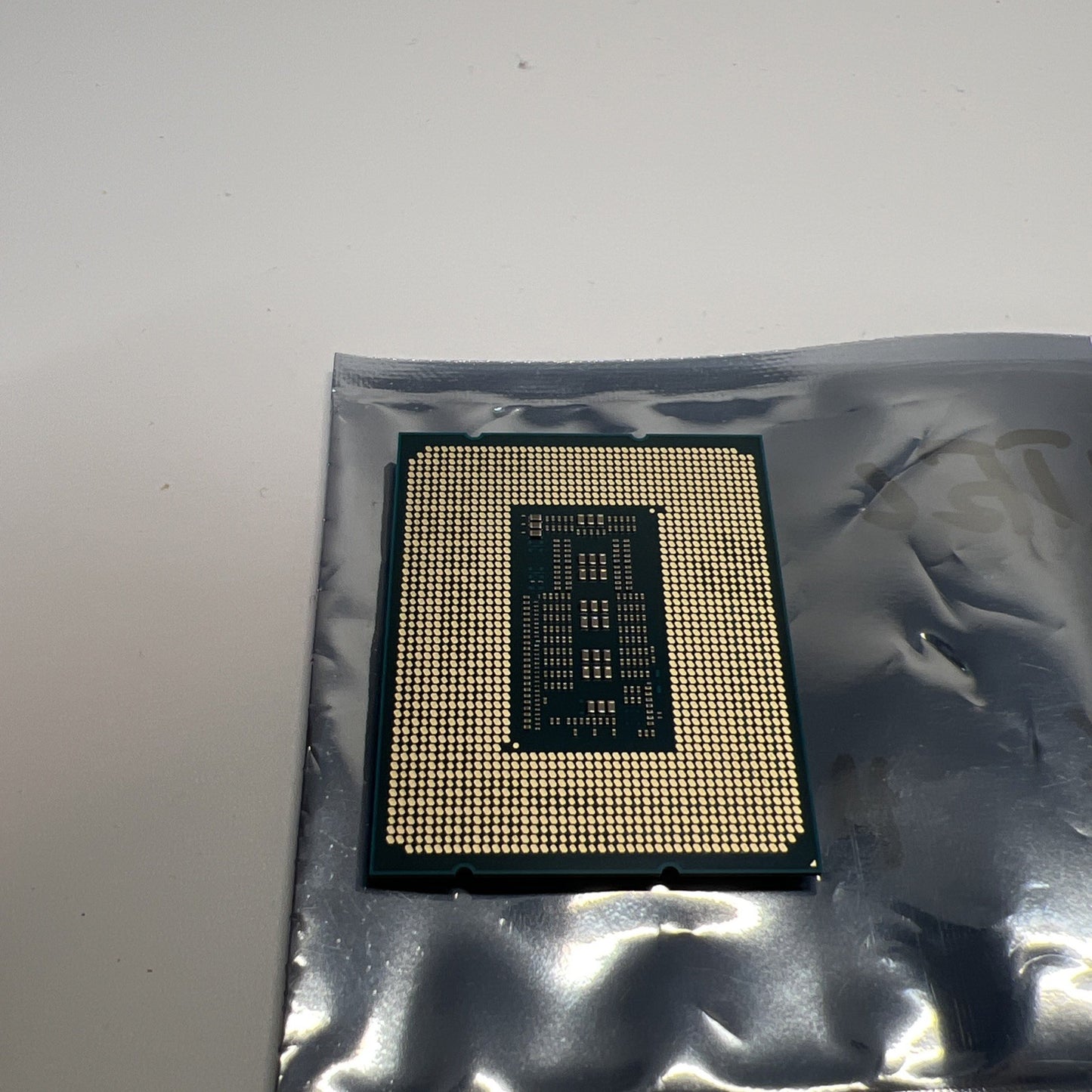 Intel Core i7-13700K Processor 13th Gen 16 Cores (8P+8E) 5.4GHz Turbo LGA1700 