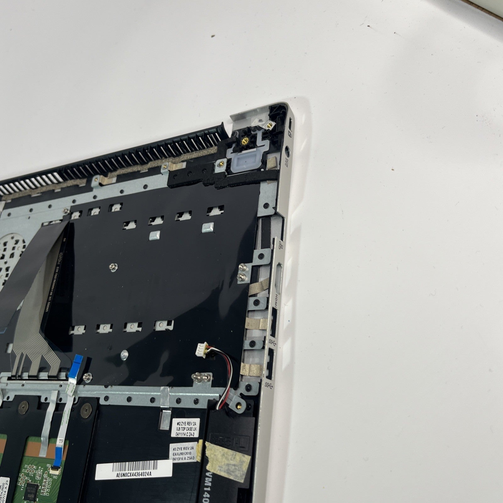 Genuine Silver Asus K551L Complete Palmrest, Keyboard,Usb Board & Spk 13NB0261AM